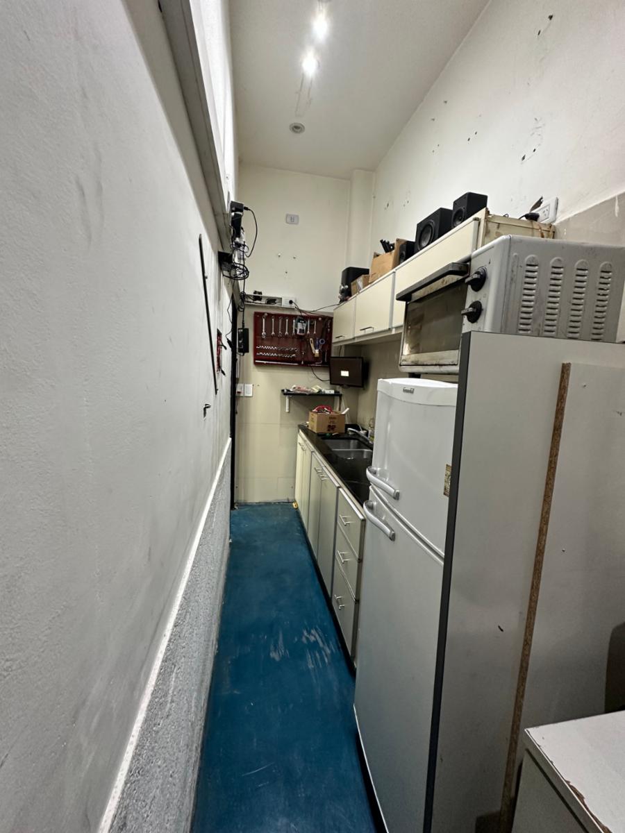 ALQUILER - LOCAL COMERCIAL - VILLA LUGANO - 7