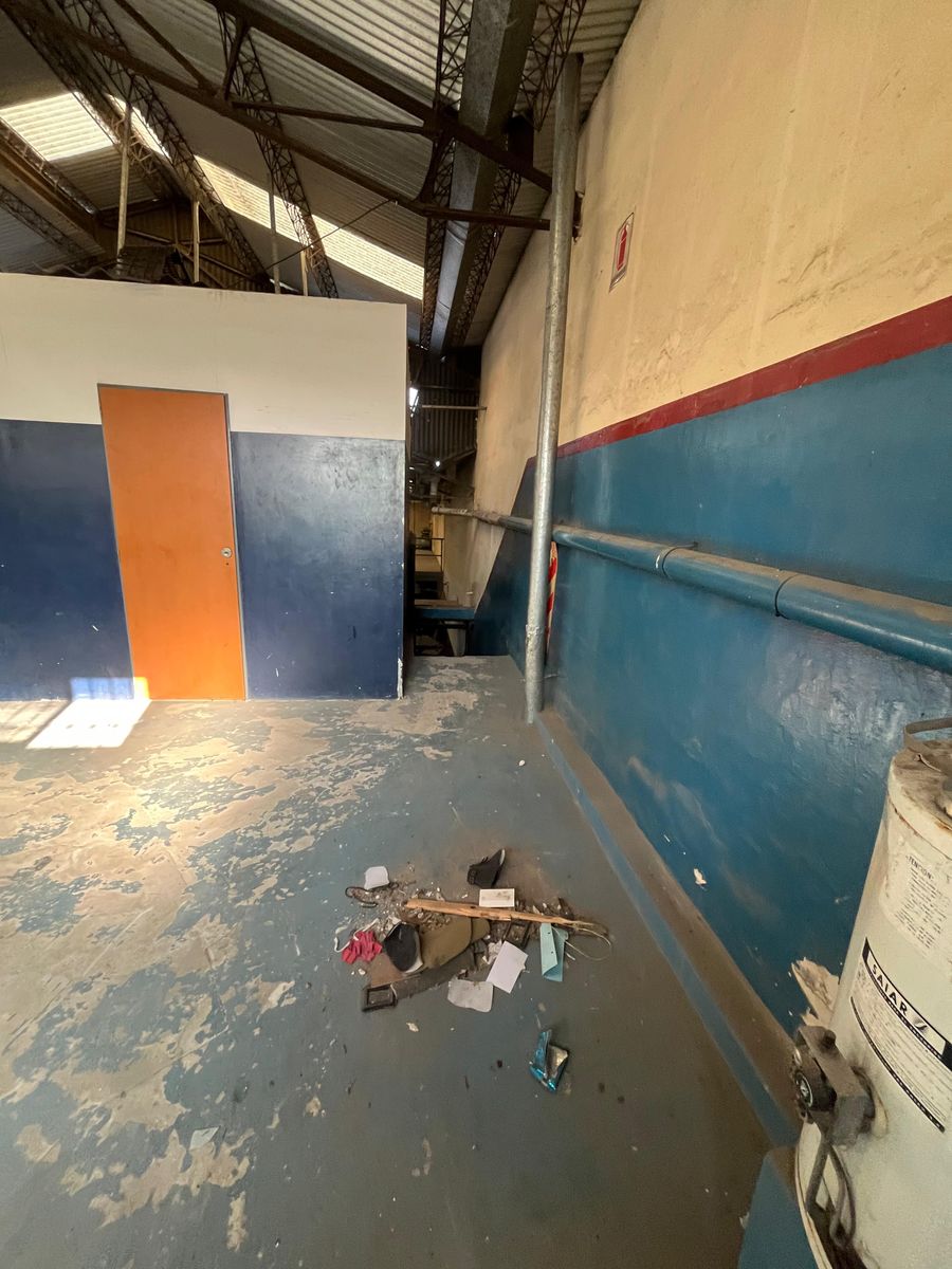 ALQUILER Excelente Galpón de 560 m² - Villa Madero ZONIFICACION M.I (mixta industrial) - 7