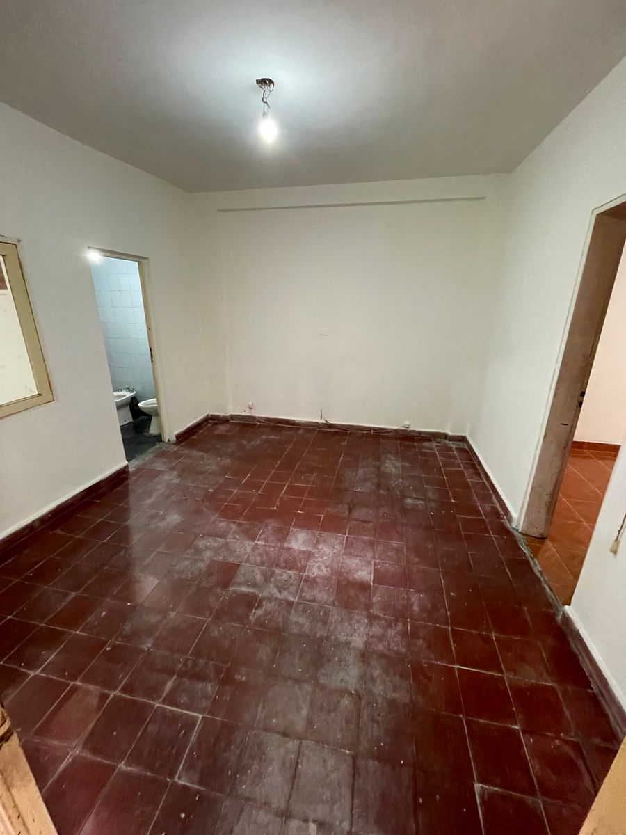 ALQUILER - PH 3 AMBIENTES CON PATIO - SIN EXPENSAS - VILLA MADERO - 7