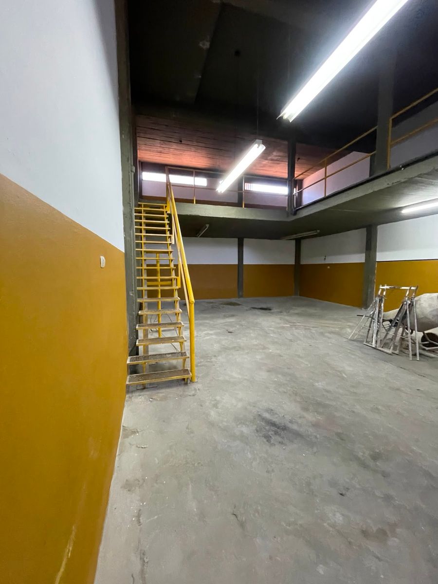 ALQUILER GALPON 330MT2 - OFICINA - TRIFASICA - VILLA MADERO - 5