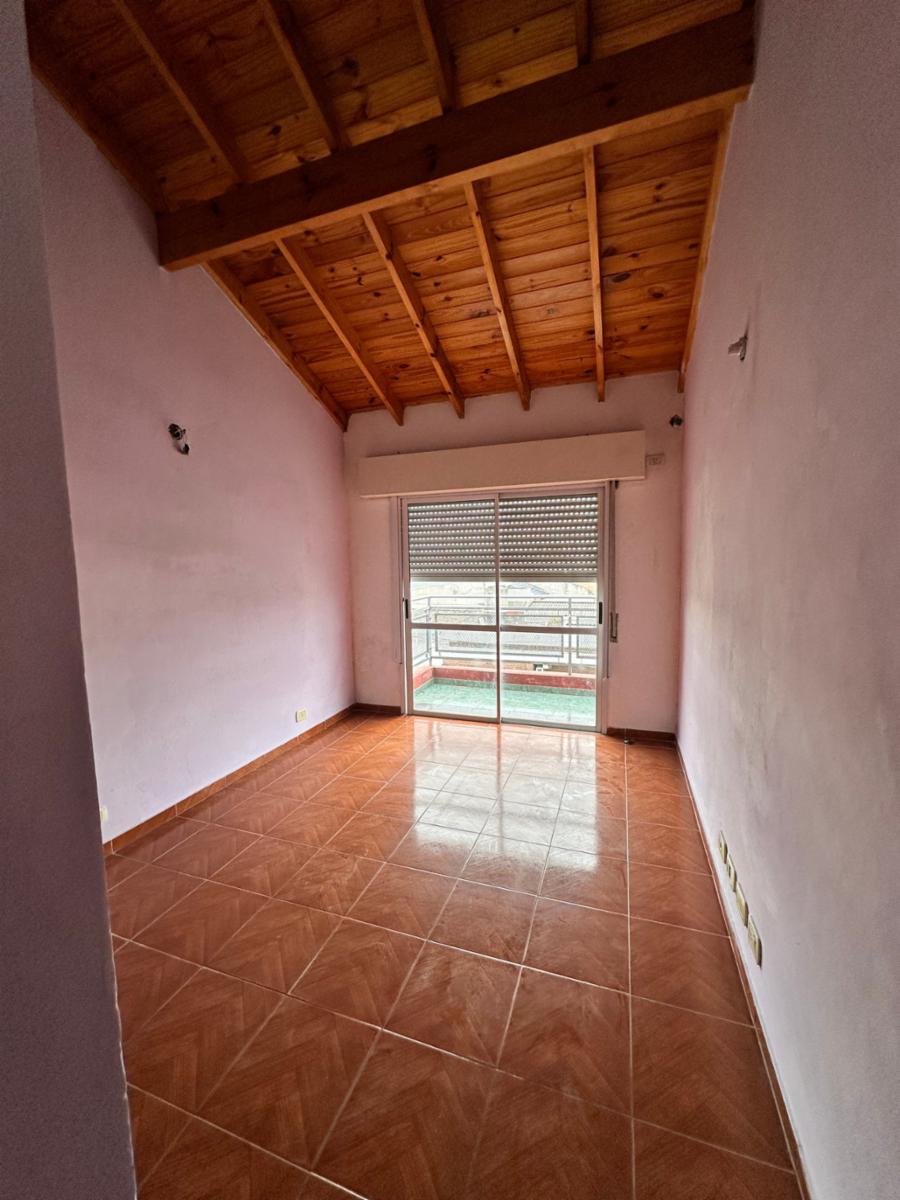 ALQUILER - DEPARTAMENTO 2 AMBIENTES - AL FRENTE CON BALCÓN Y PATIO - 11