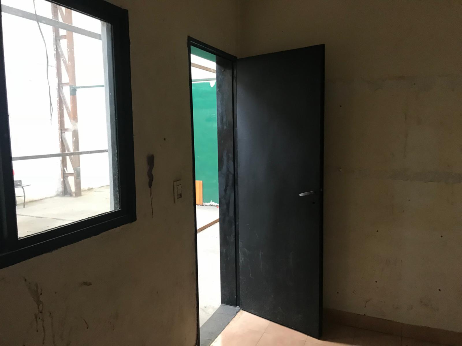 ALQUILER - GALPON 250 M2 - LOMAS DEL MIRADOR — foto 13
