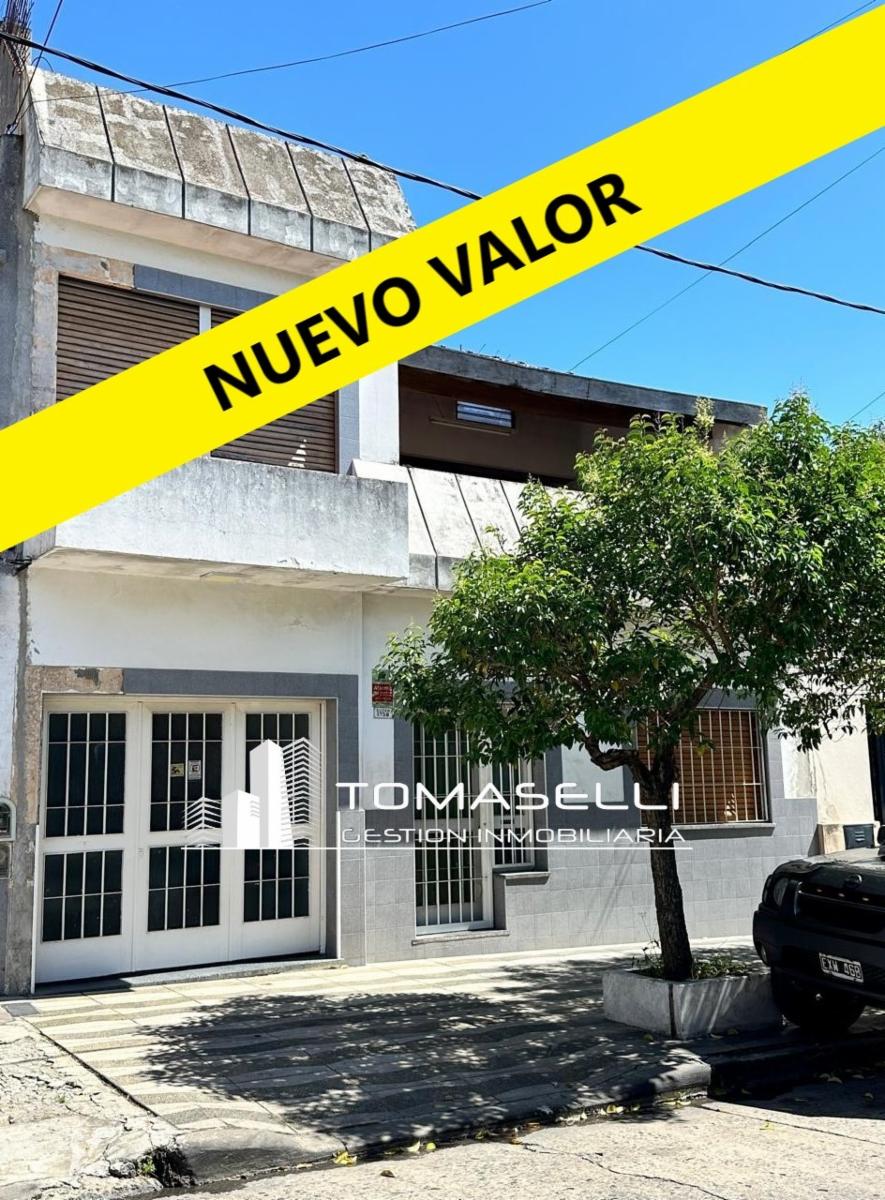 VENTA - CASA - VILLA MADERO - A PASOS DE AVDA. CROVARA