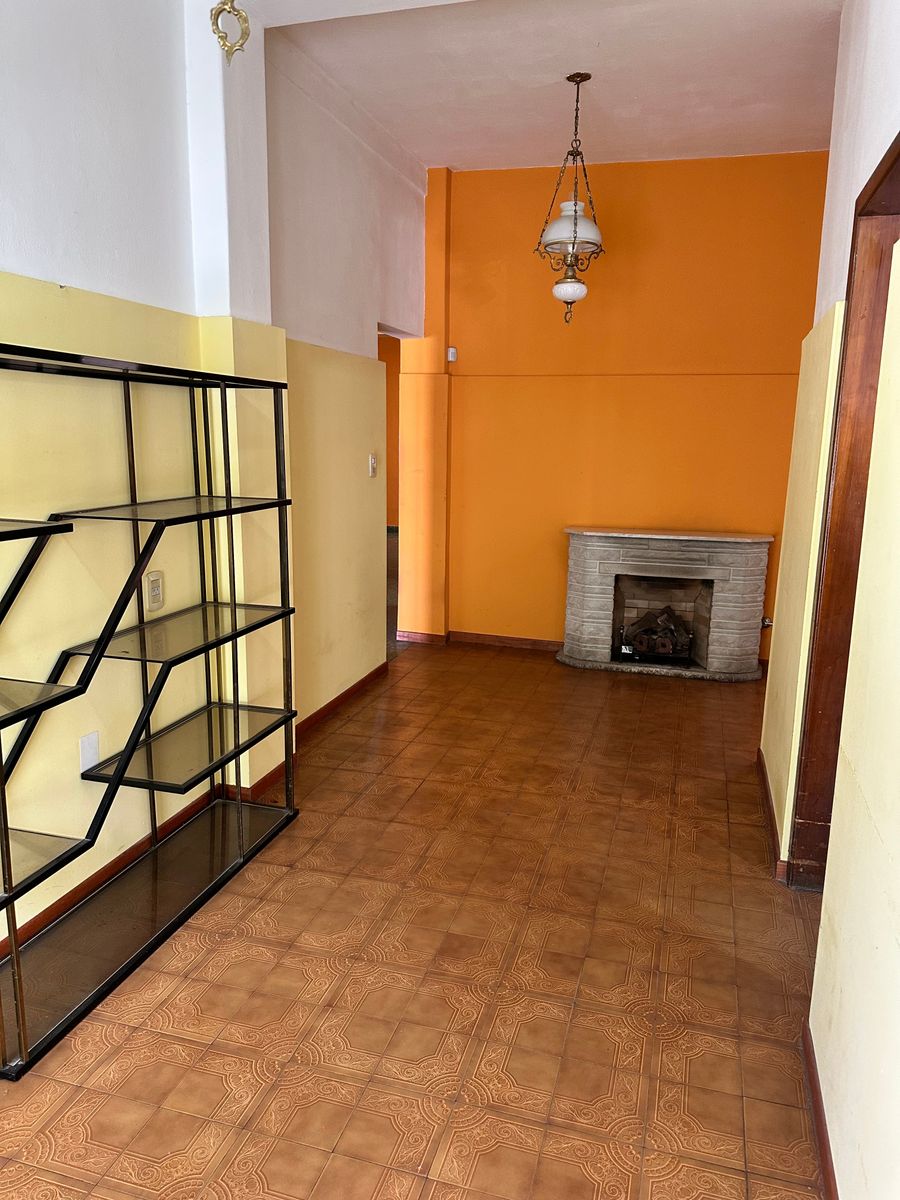 VENTA - CASA - VILLA MADERO - A PASOS DE AVDA. CROVARA - 5