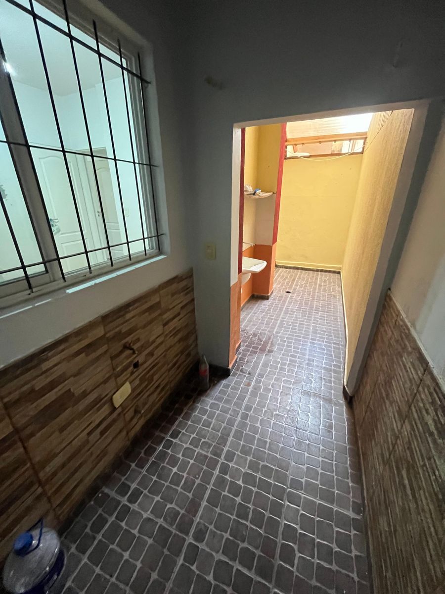 ALQUILER PH 3 AMBIENTES CON PATIO - LOMAS DEL MIRADOR — foto 12