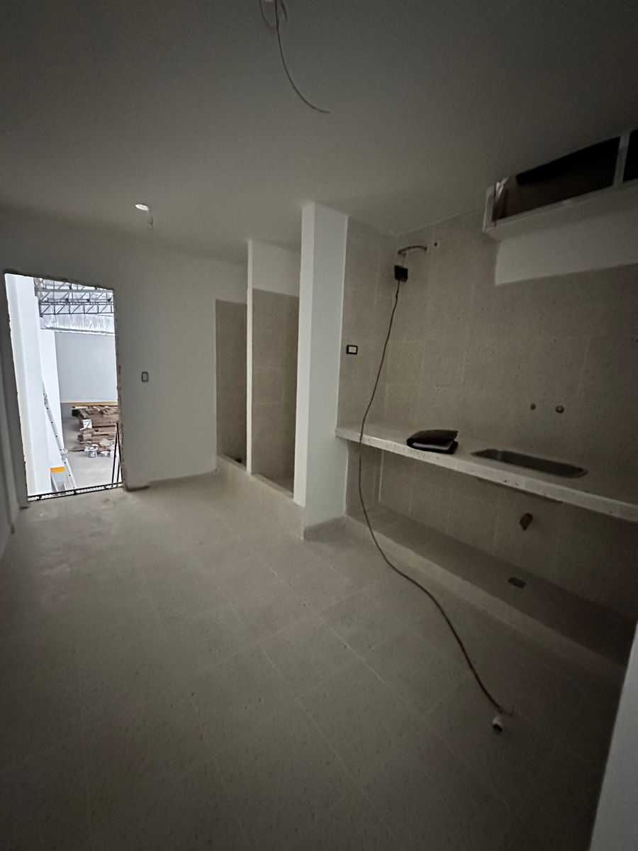 ALQUILER - EXCELENTE GALPON 650 m2 - LA TABLADA — foto 10