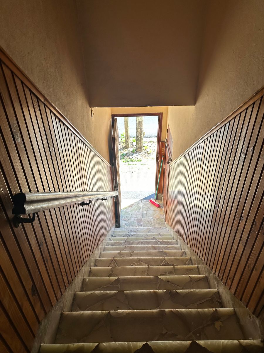 VENTA - CASA MULTIFAMILIAR A REFACCIONAR - VILLA MADERO - 2