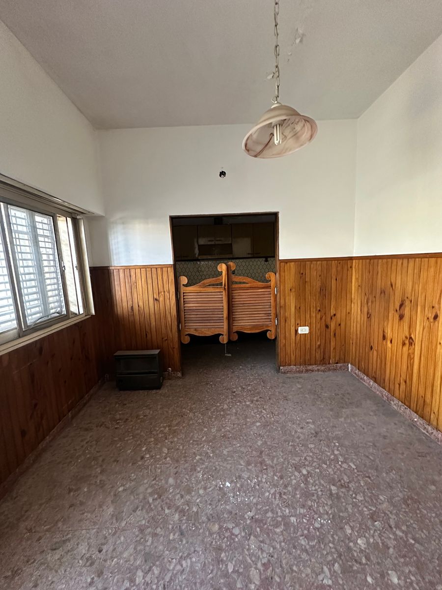 VENTA - CASA MULTIFAMILIAR A REFACCIONAR - VILLA MADERO - 11