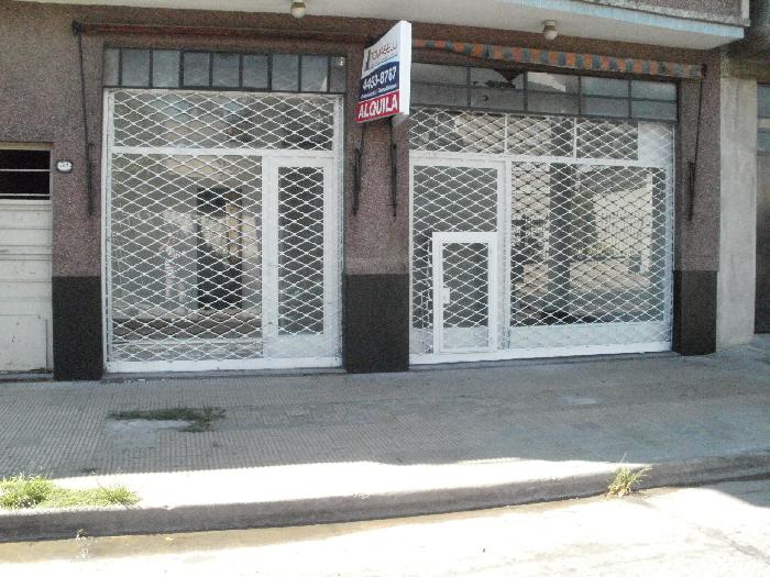 Local Comercial en Alquiler en Villa Eduardo Madero, La Matanza, Buenos Aires - 1