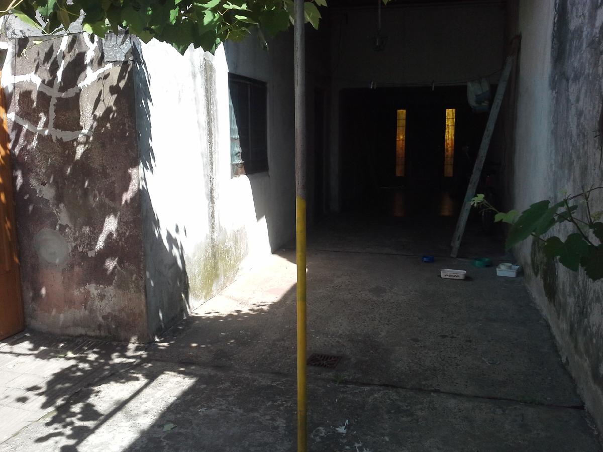 VENTA CASA PARA RECICLAR SOBRE LOTE DE 8.66 X 56.50 - Superficie 484 m2 — foto 3