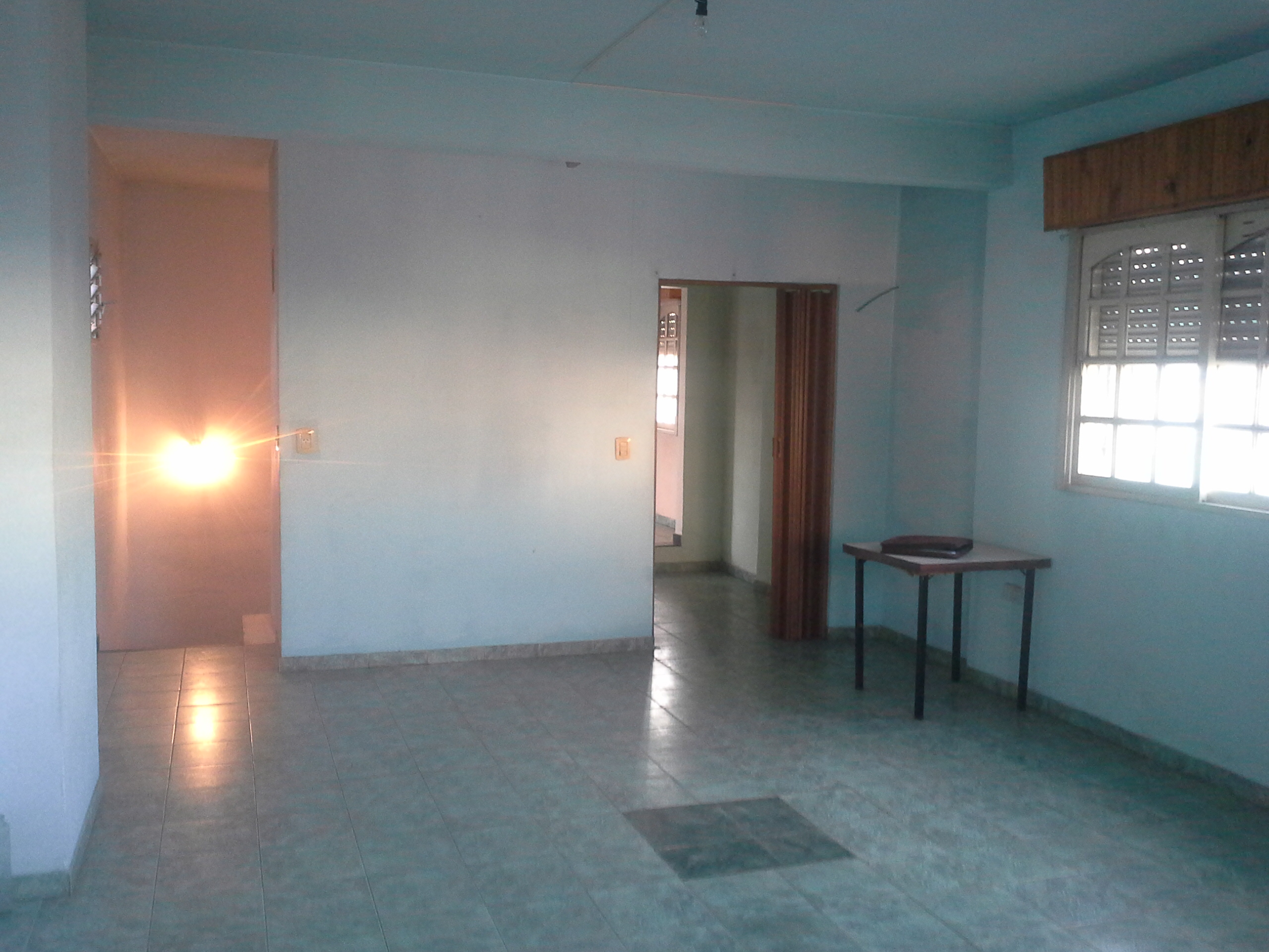 ALQUILER - DEPARTAMENTO 2 AMBIENTES CON PATIO y LAVADERO - SIN EXPENSAS - 2