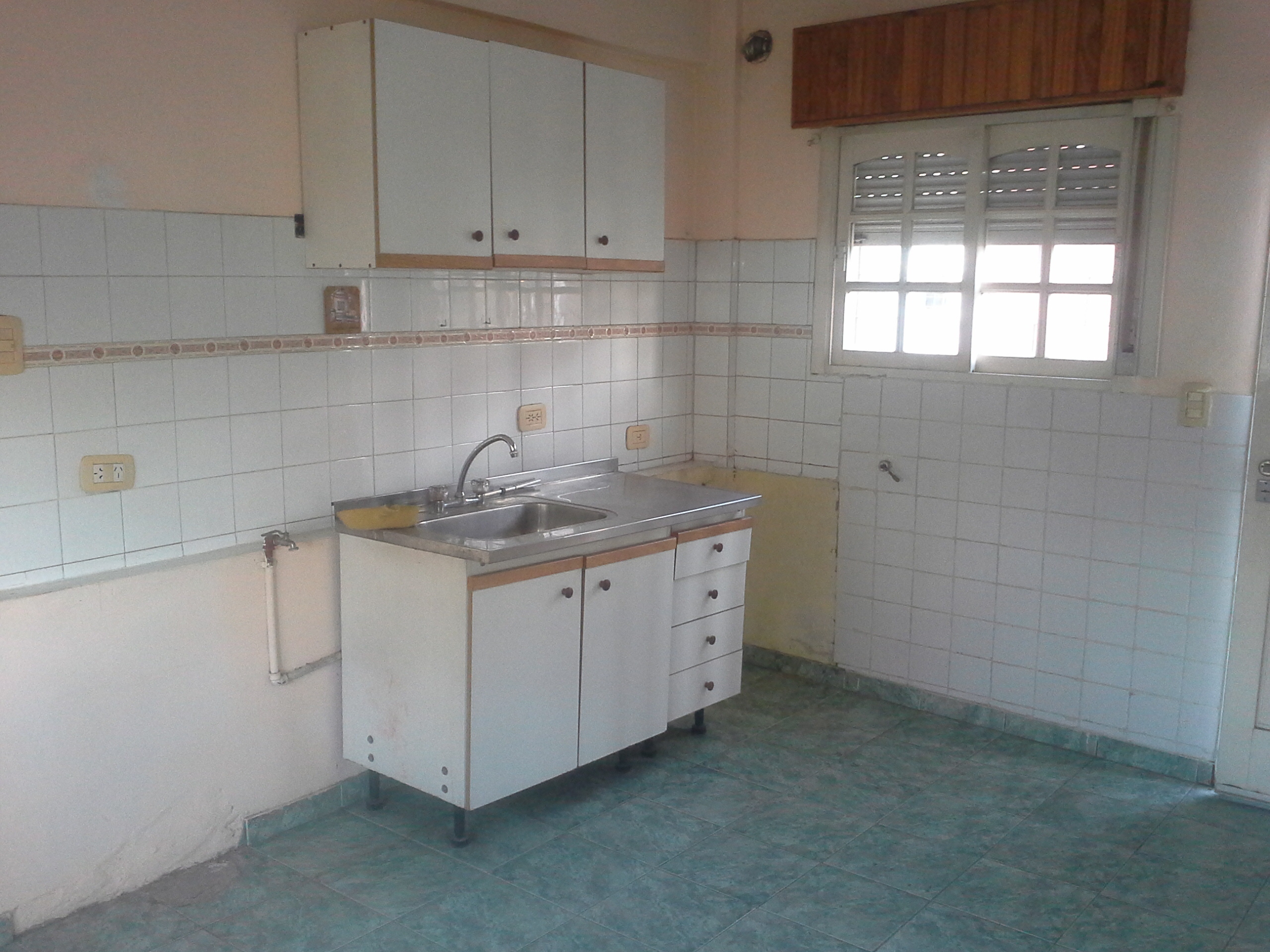 ALQUILER - DEPARTAMENTO 2 AMBIENTES CON PATIO y LAVADERO - SIN EXPENSAS - 3