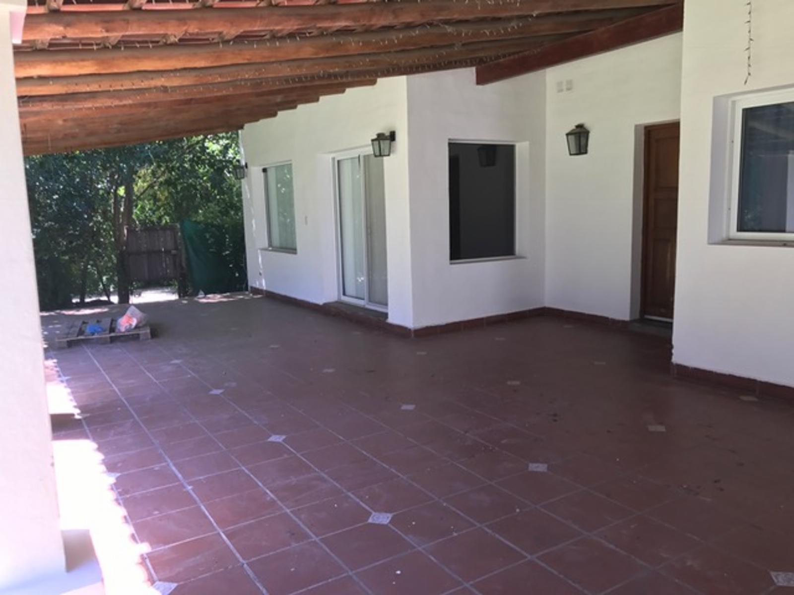 HERMOSA CASA CERRO TOTORAL - 8