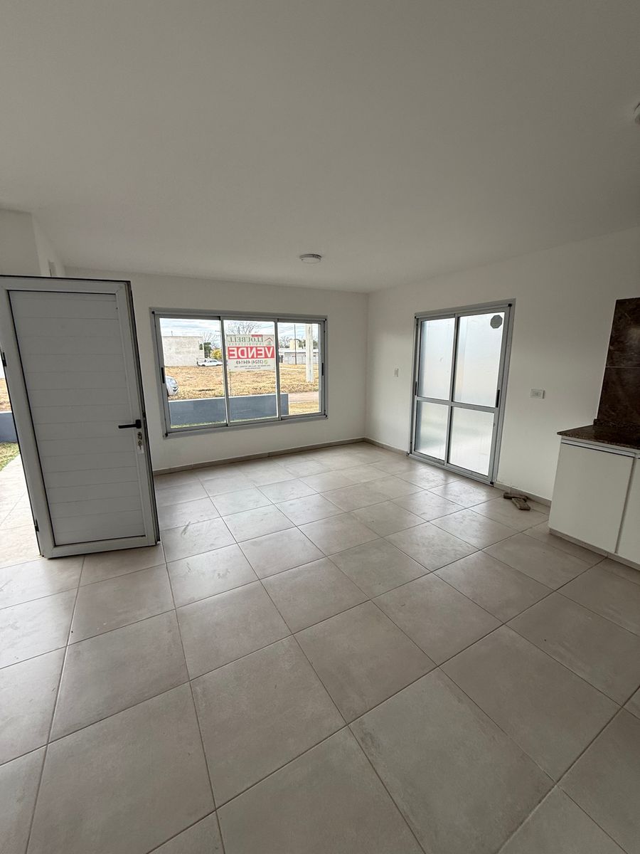 CASA BARRIO PRADOS DE TOTORAL - ESCRITURA INMEDIATA -APTA A CREDITO - 5
