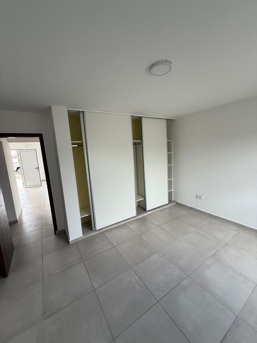 CASA BARRIO PRADOS DE TOTORAL - ESCRITURA INMEDIATA -APTA A CREDITO - 9