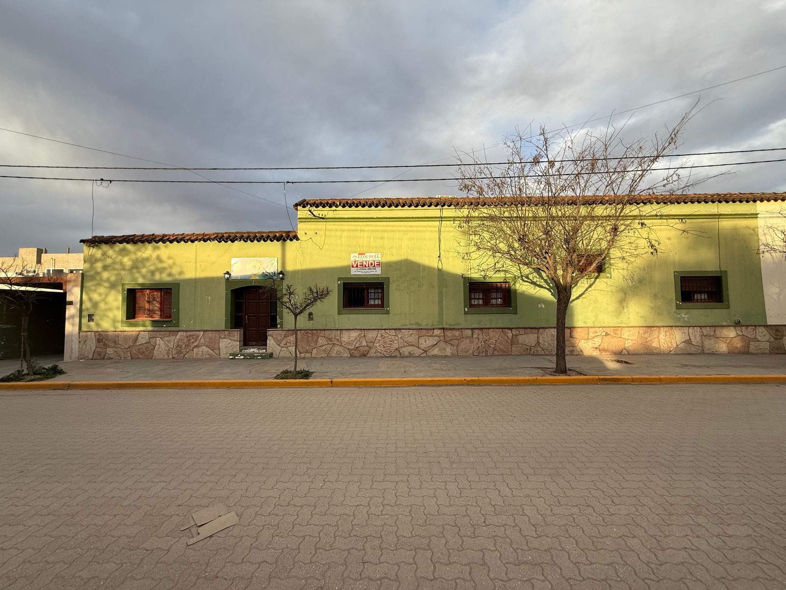 CASONA PLENO CENTRO CON TODOS LOS SERVICIOS - 1