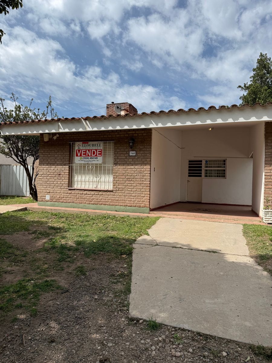 CASA 3 DORMITORIOS EN BV. LA LOMA DE VILLA DEL TOTORAL - 1
