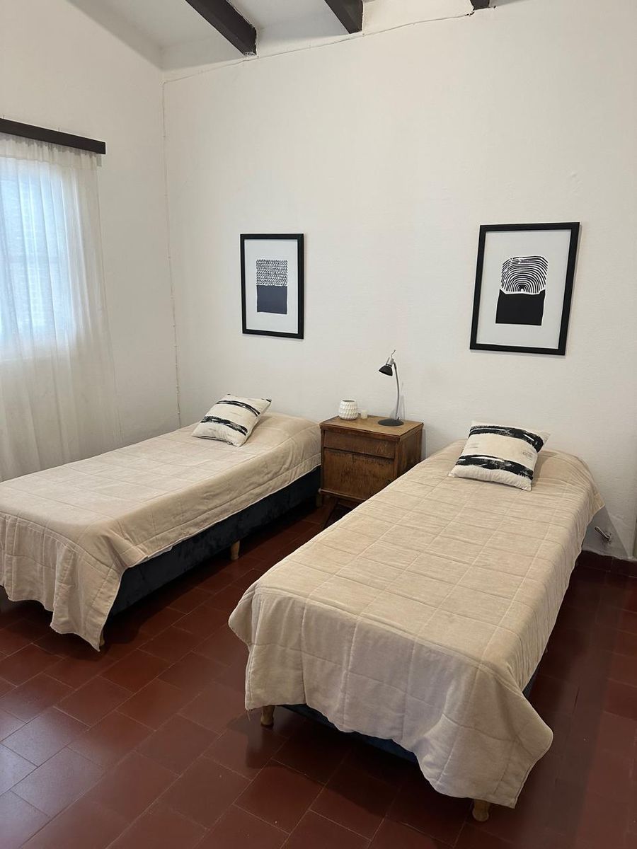 HERMOSA CASA EN BARRIO LAS FLORES DE VILLA DEL TOTORAL CON TODOS LOSSERVICIOS EN IMPECABLE CONDICIONES — foto 9