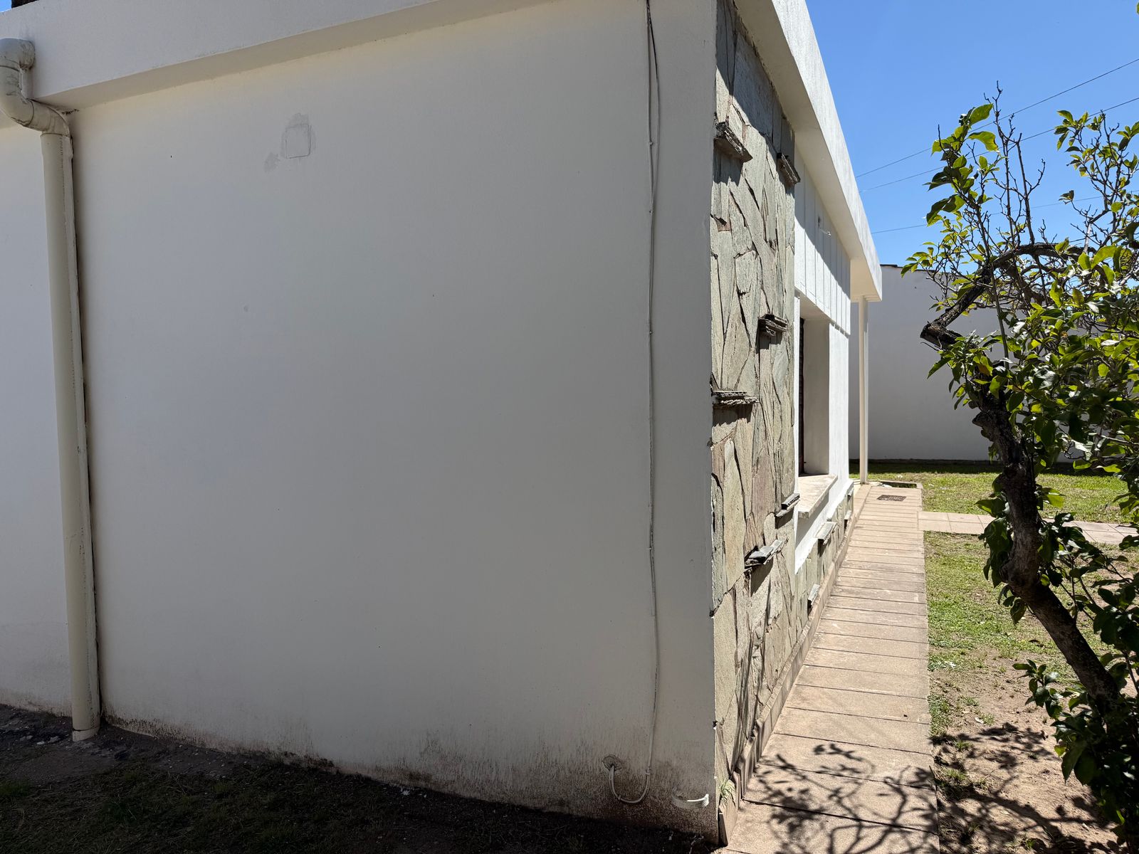 CASA CON AMPLIO TERRENO SOBRE RUTA 9 DE VILLA DEL TOTORAL — foto 12