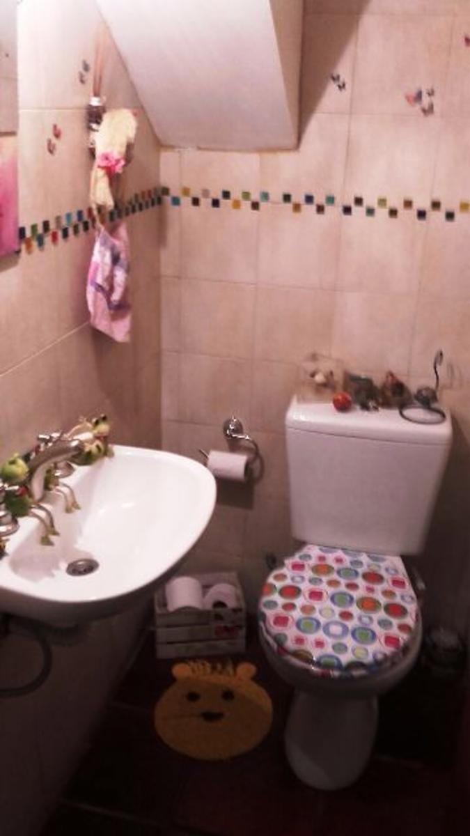 Duplex en dos plantas de tres ambientes en venta en Ramos Mejia Apto Credito — foto 10