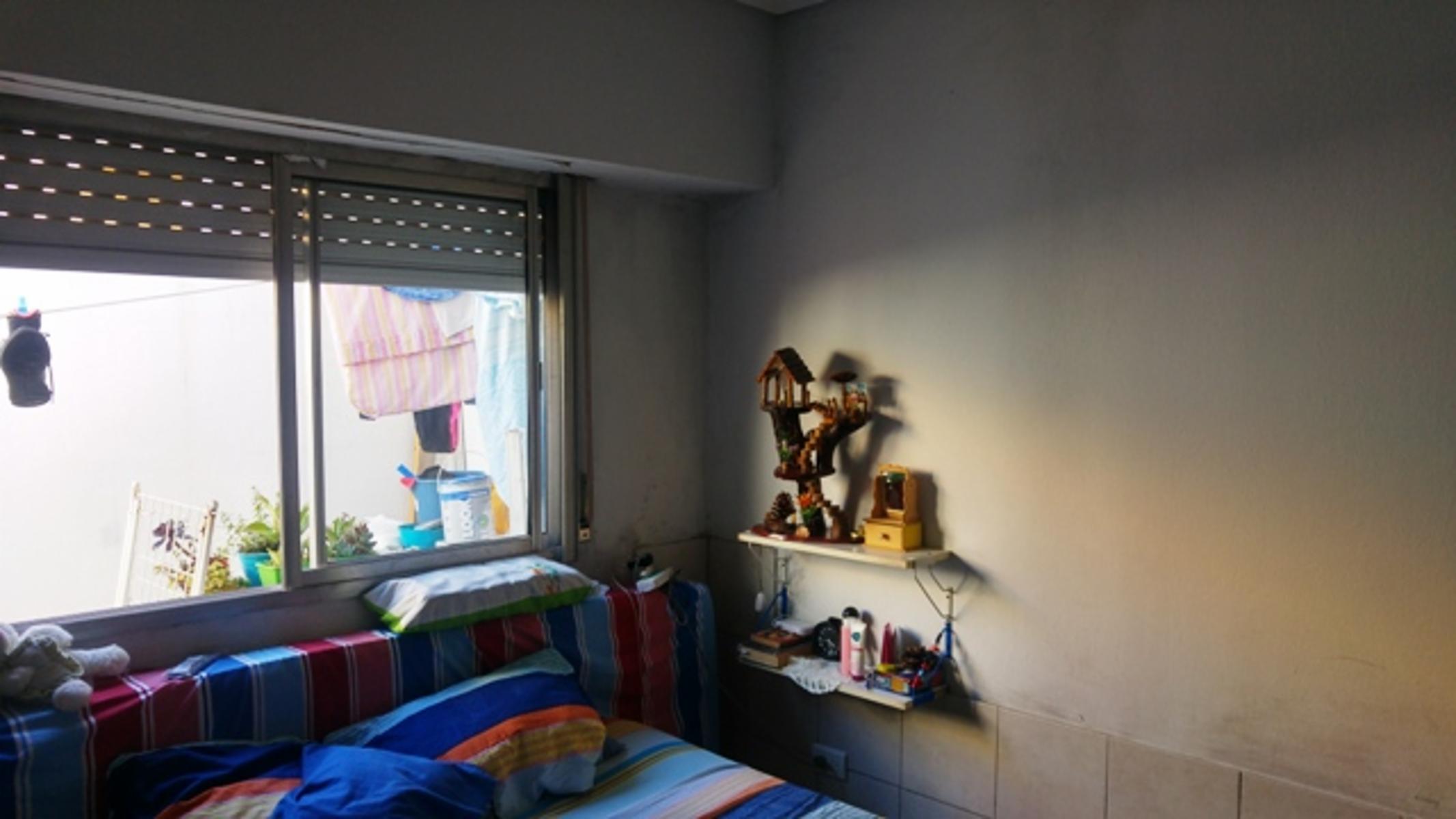 Ph de dos ambientes apto credito en Villa Luzuriaga — foto 4
