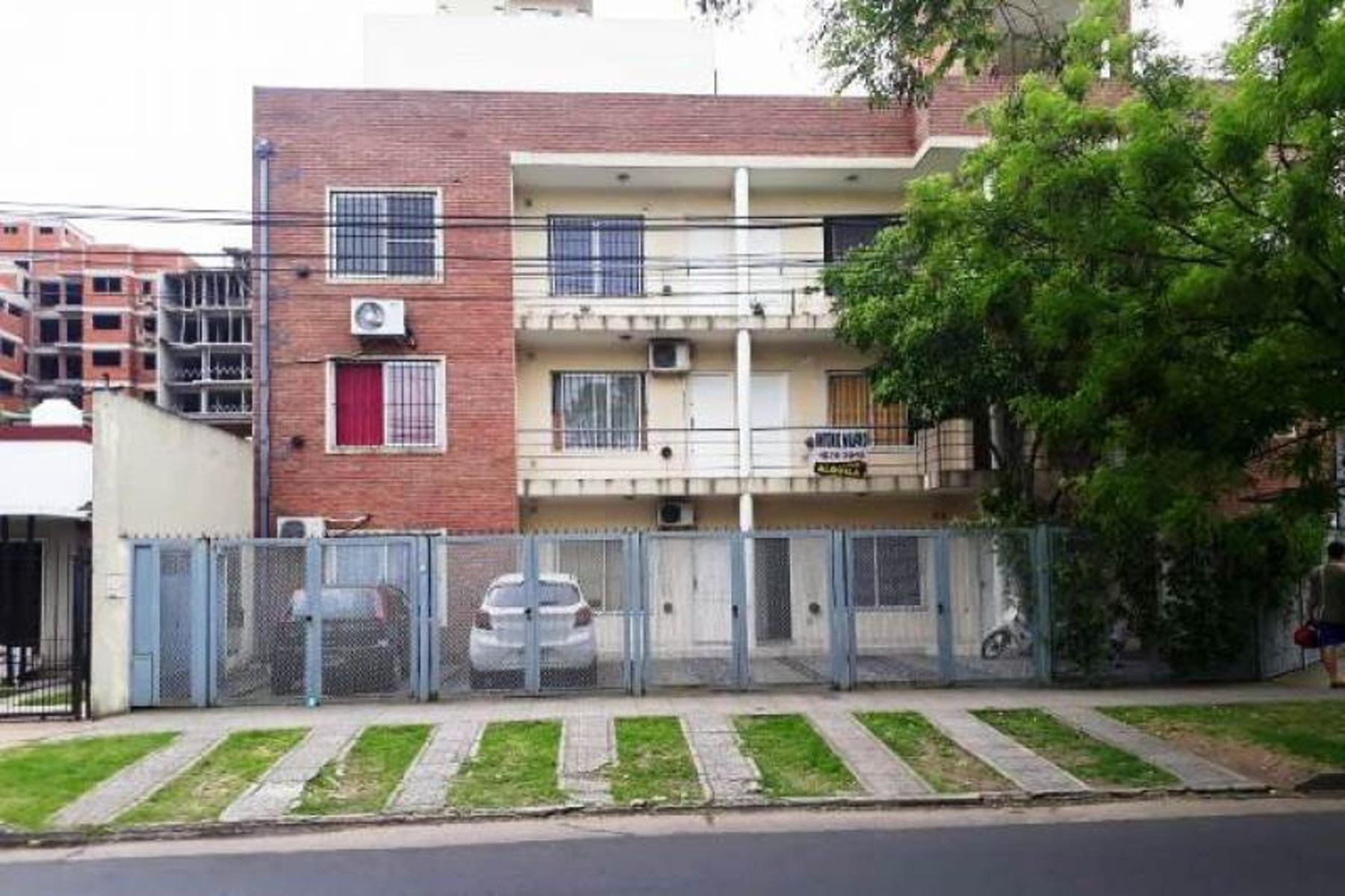 Monoambiente en venta en Moron Sur