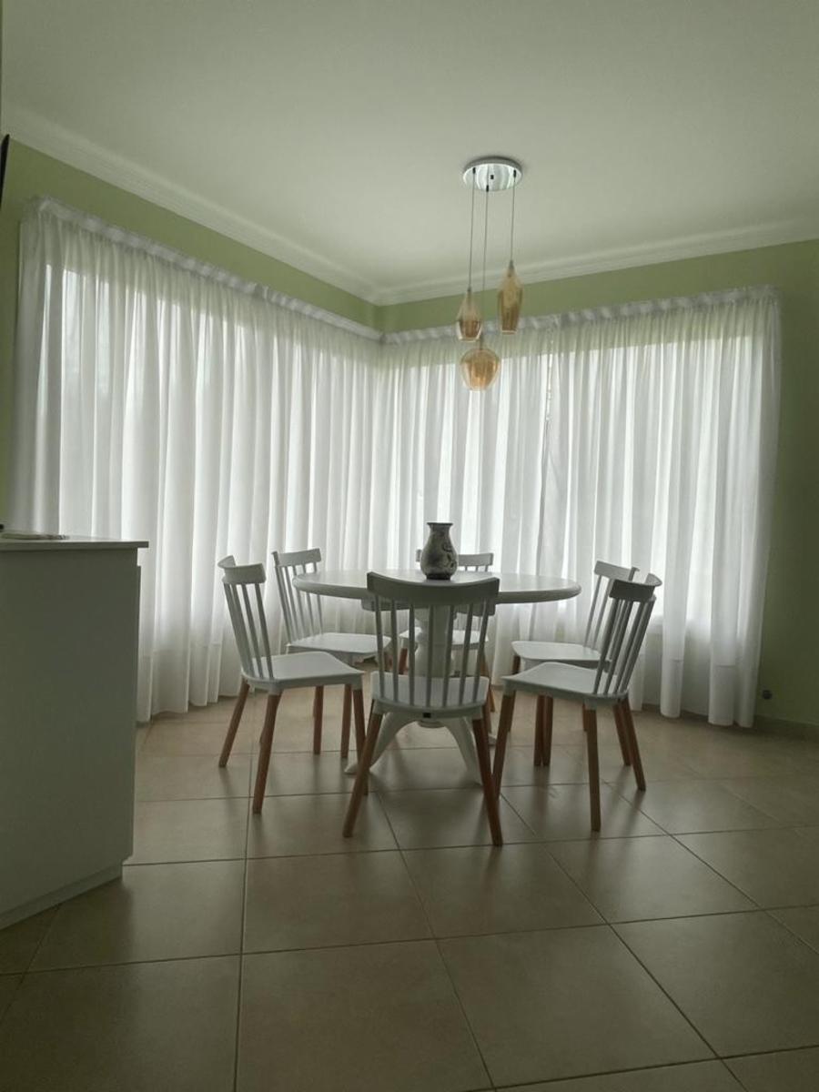 Chalet en venta de cinco ambientes en Country Banco Provincia — foto 5