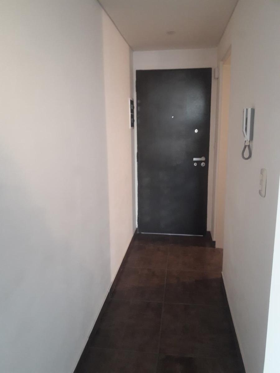 Departamento en venta de un ambiente y medio en Castelar — foto 11