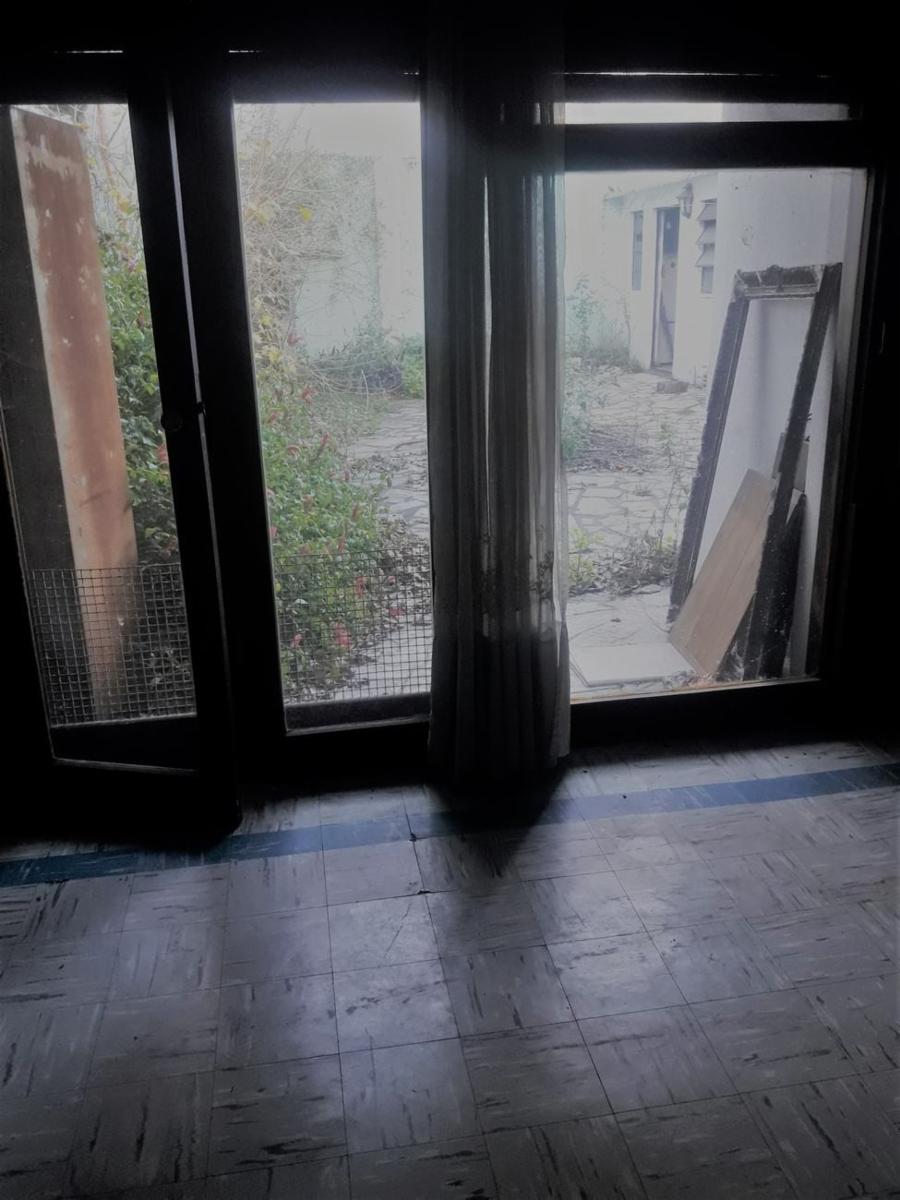 Casa en venta de cinco ambientes en Haedo Sur Oportunidad — foto 4