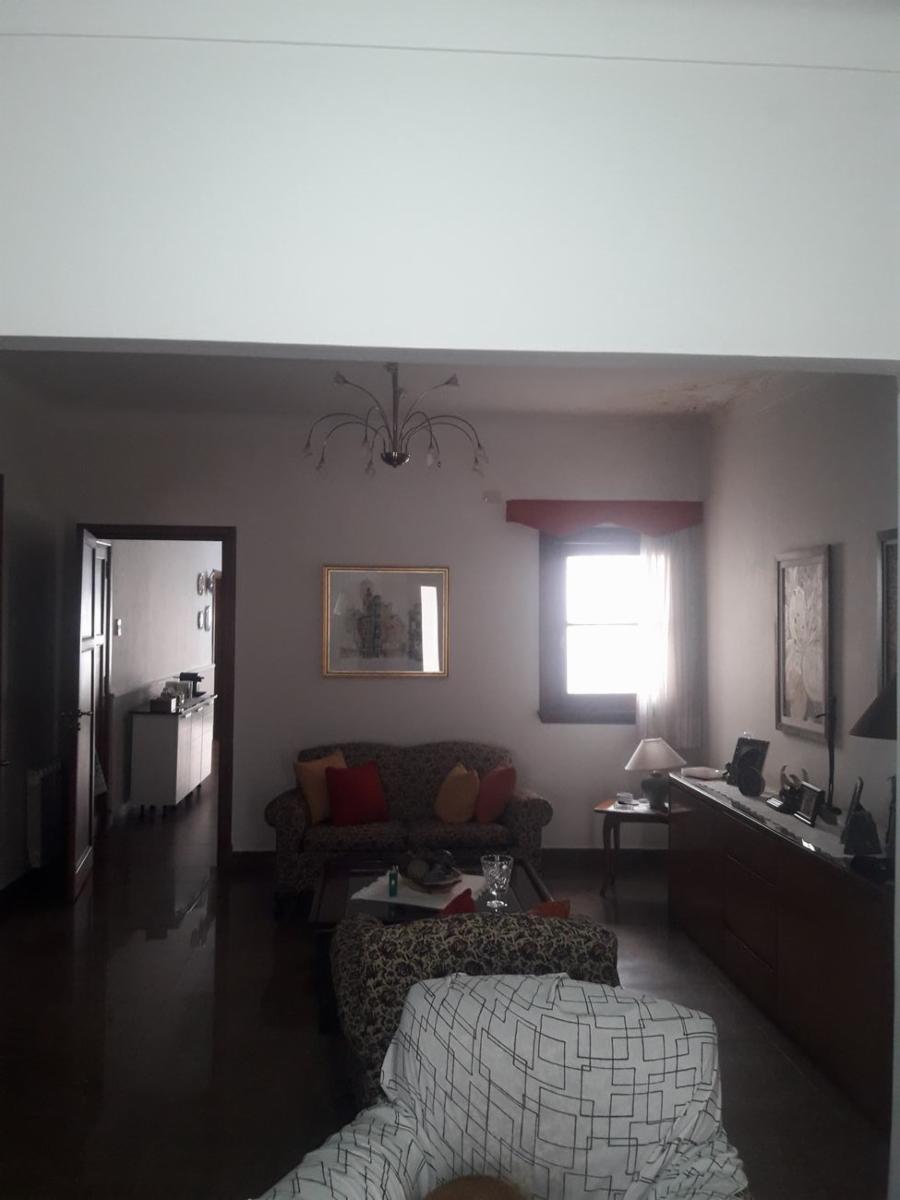 Chalet en venta de tres ambientes en Haedo Norte Excelente ubicacion — foto 7