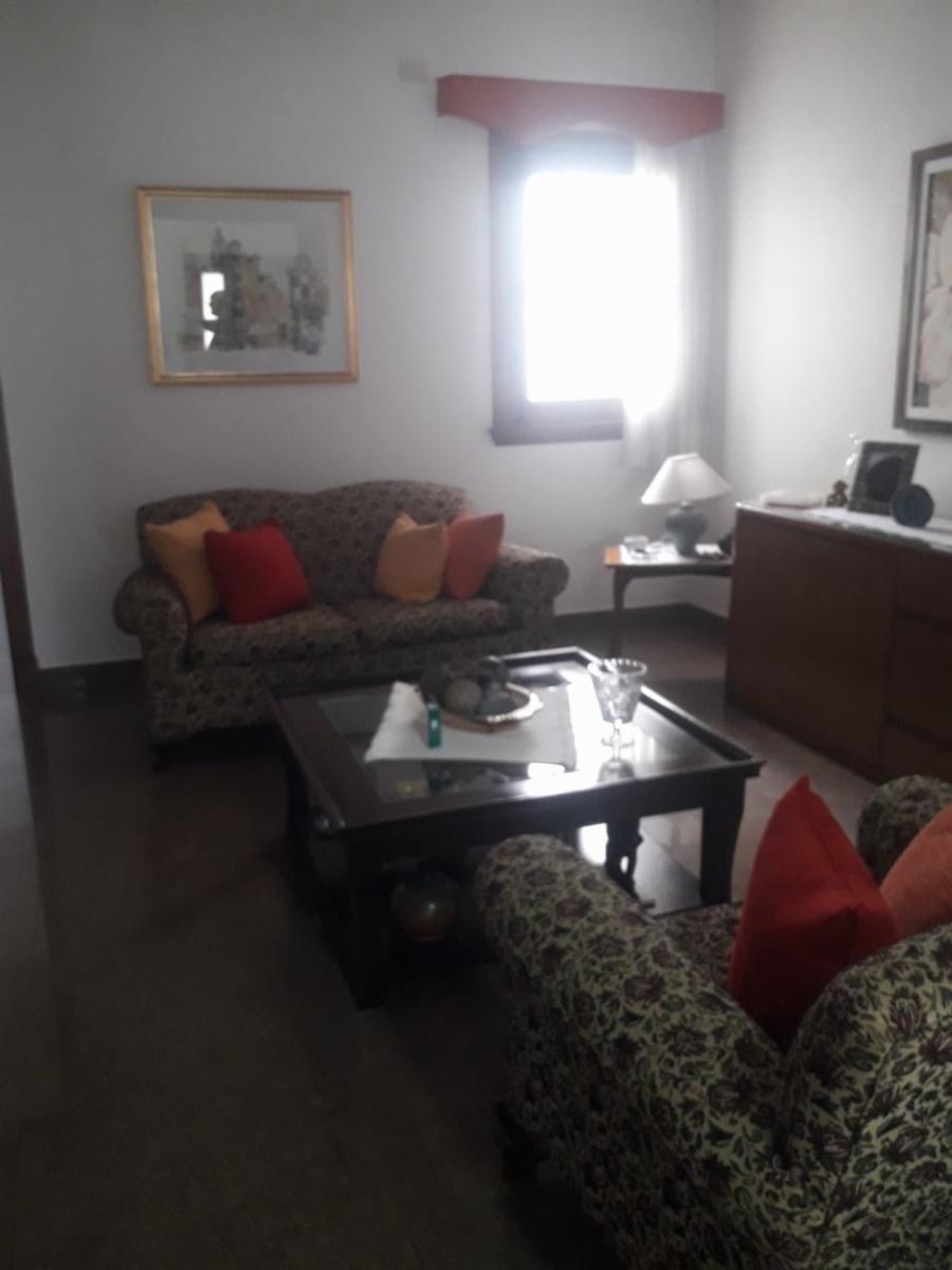 Chalet en venta de tres ambientes en Haedo Norte Excelente ubicacion — foto 10