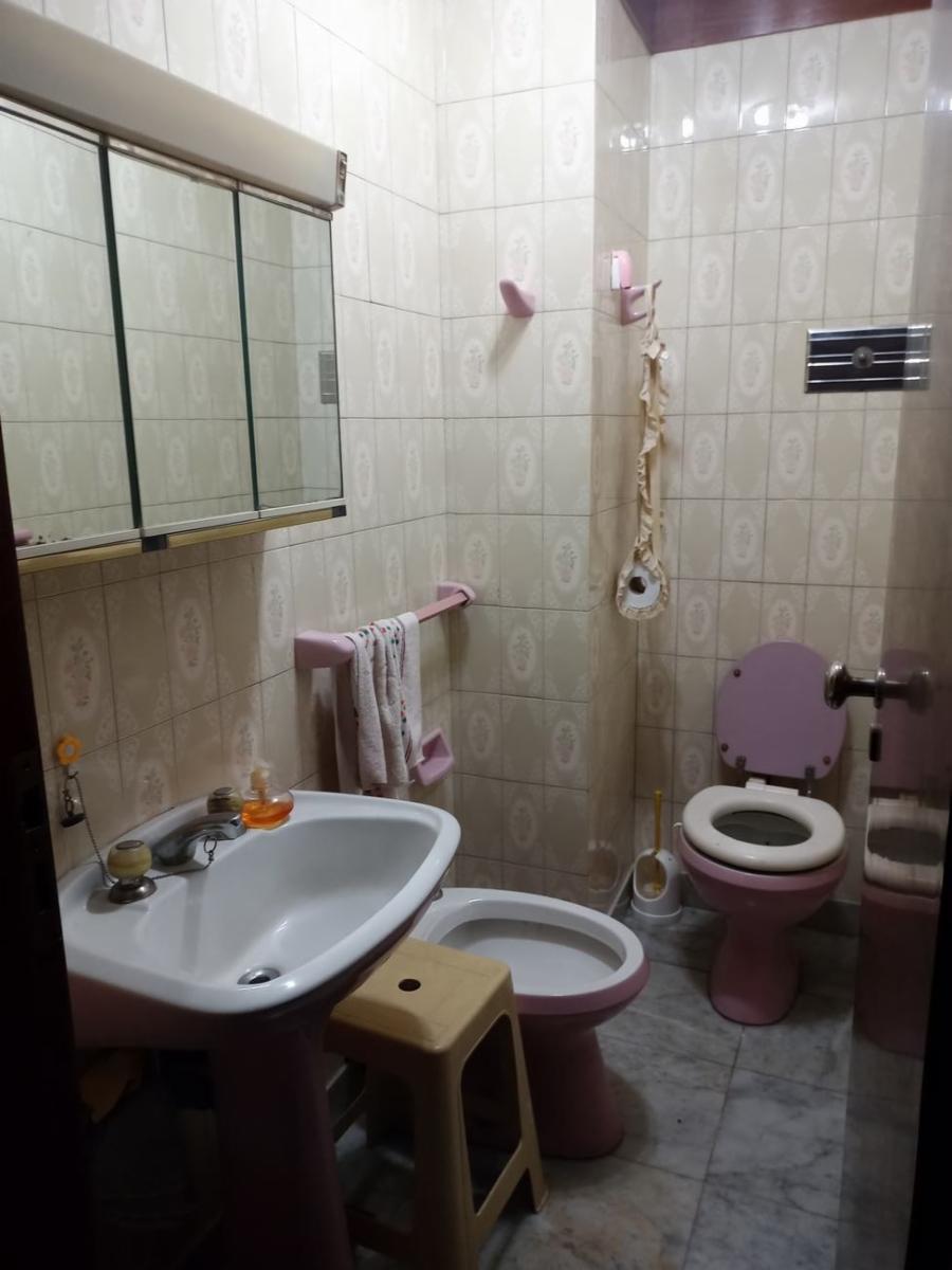 Chalet en venta de cinco ambientes de categoria en Haedo Norte Barrio Guemes — foto 13