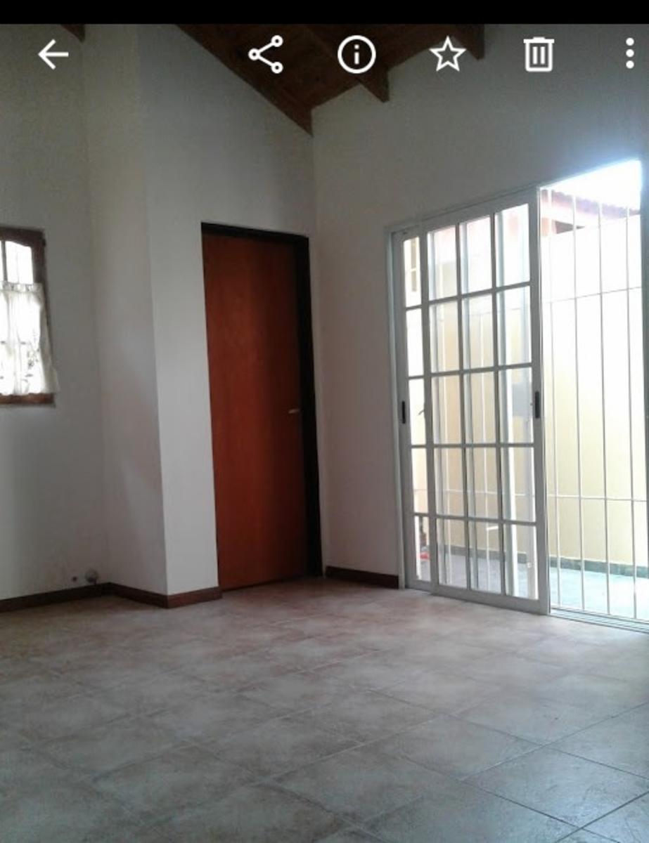 Ph de cuatro ambientes al frente en venta en Haedo Sur — foto 4