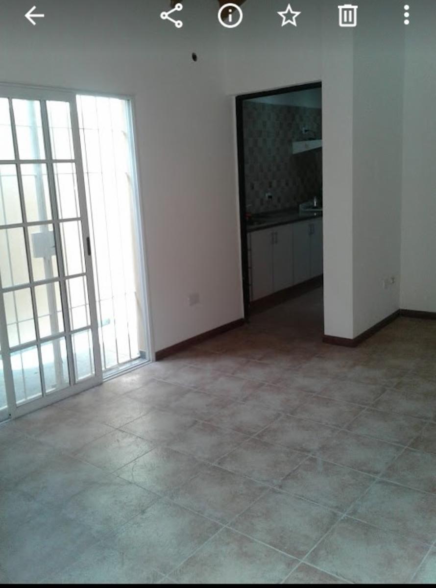 Ph de cuatro ambientes al frente en venta en Haedo Sur — foto 5