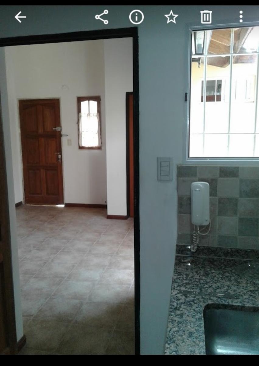Ph de cuatro ambientes al frente en venta en Haedo Sur — foto 6