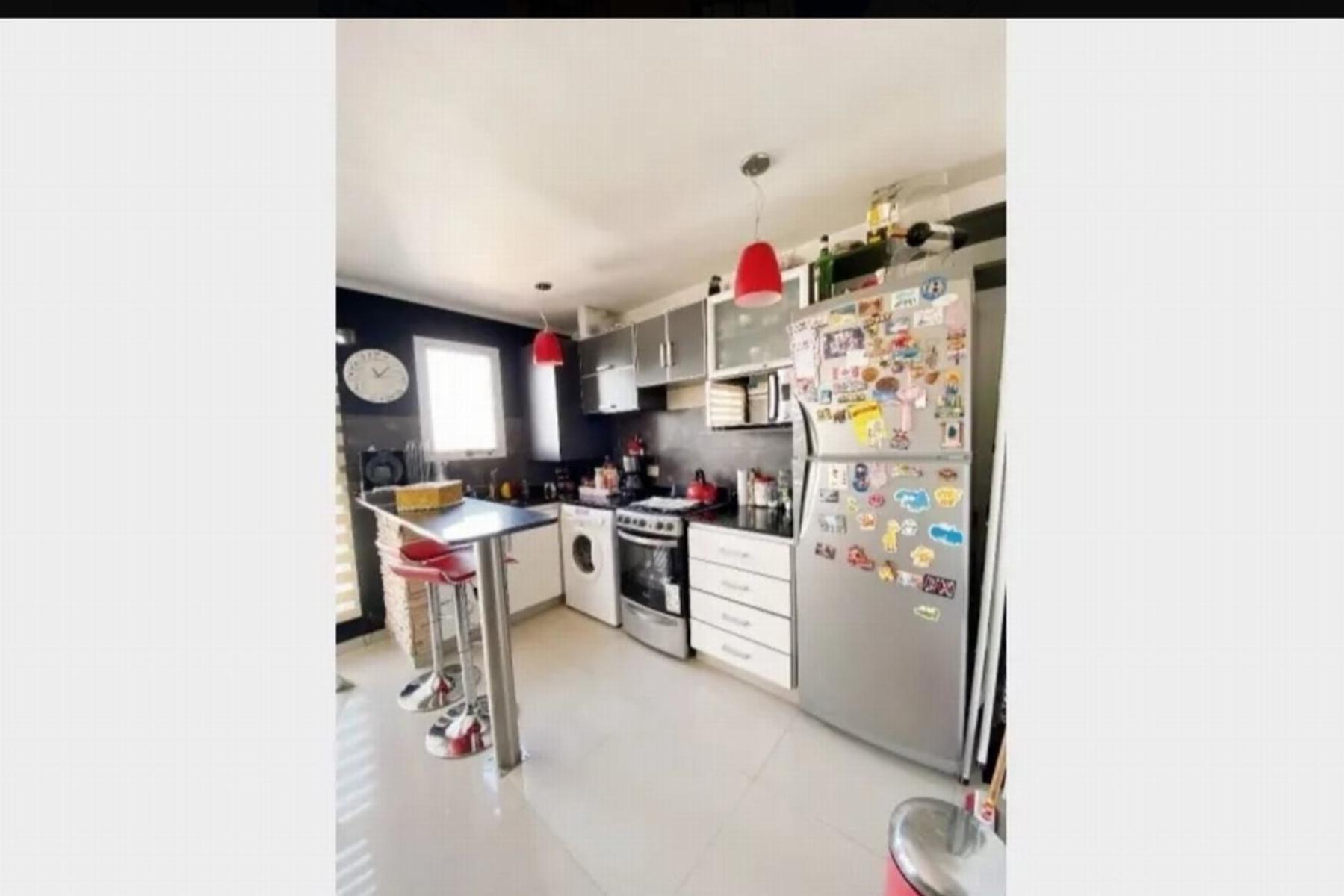 Departamento de tres ambientes en venta con cochera en Haedo Norte — foto 4