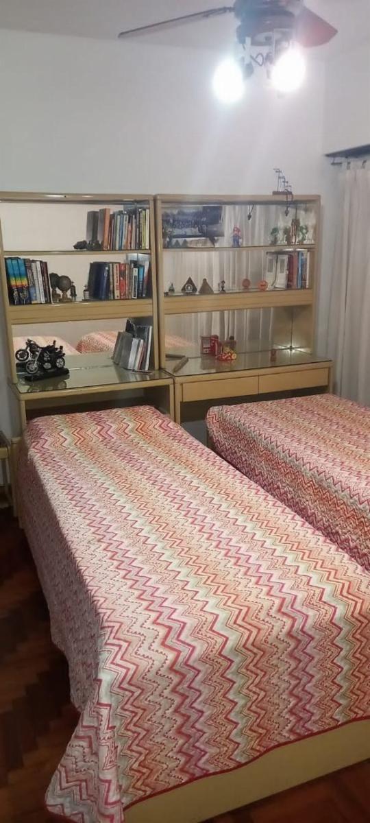Chalet en venta de cuatro ambientes en Moron Sur — foto 12