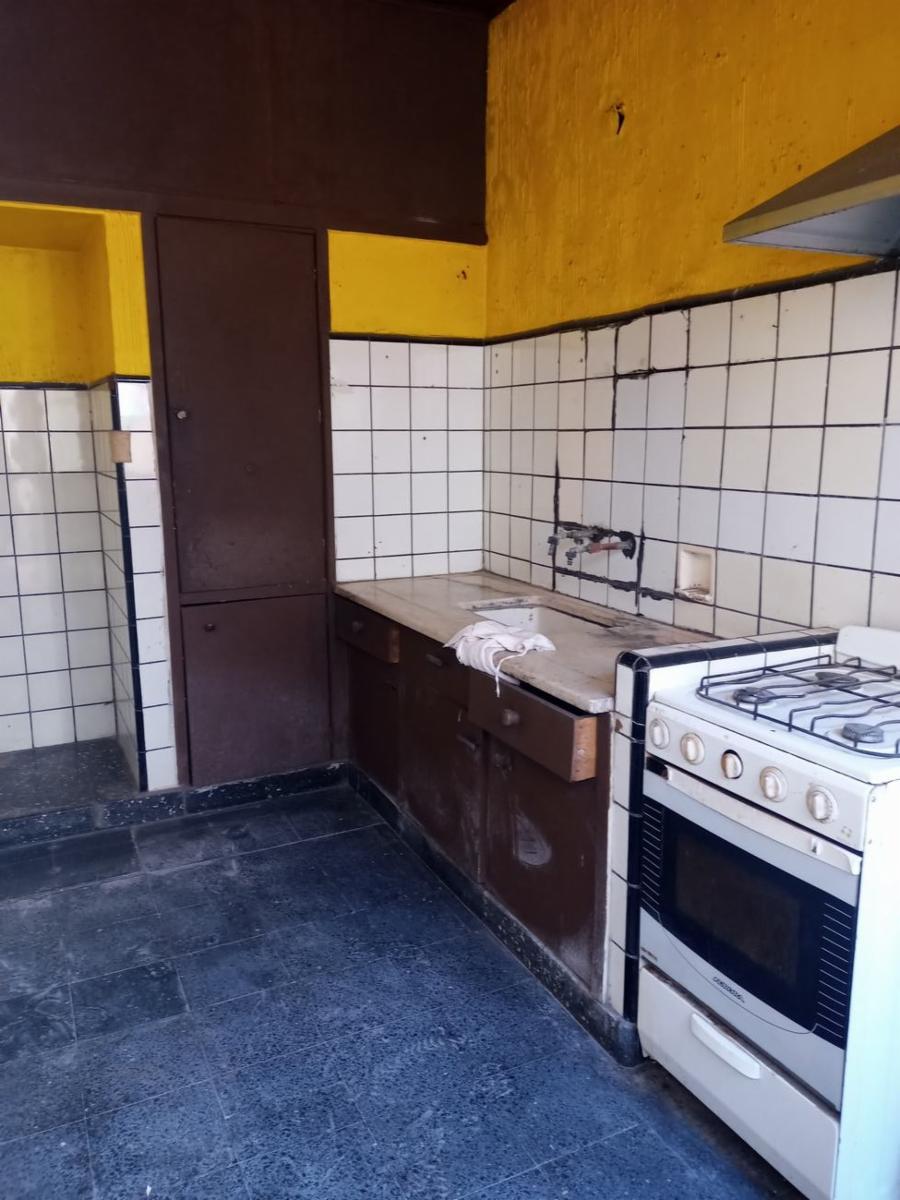 Venta de departamento tipo ph de cuatro ambientes en Ramos Mejia