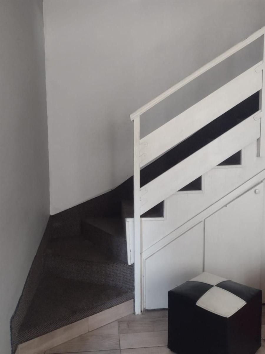 Duplex de cuatro ambientes en venta en Haedo Sur — foto 8