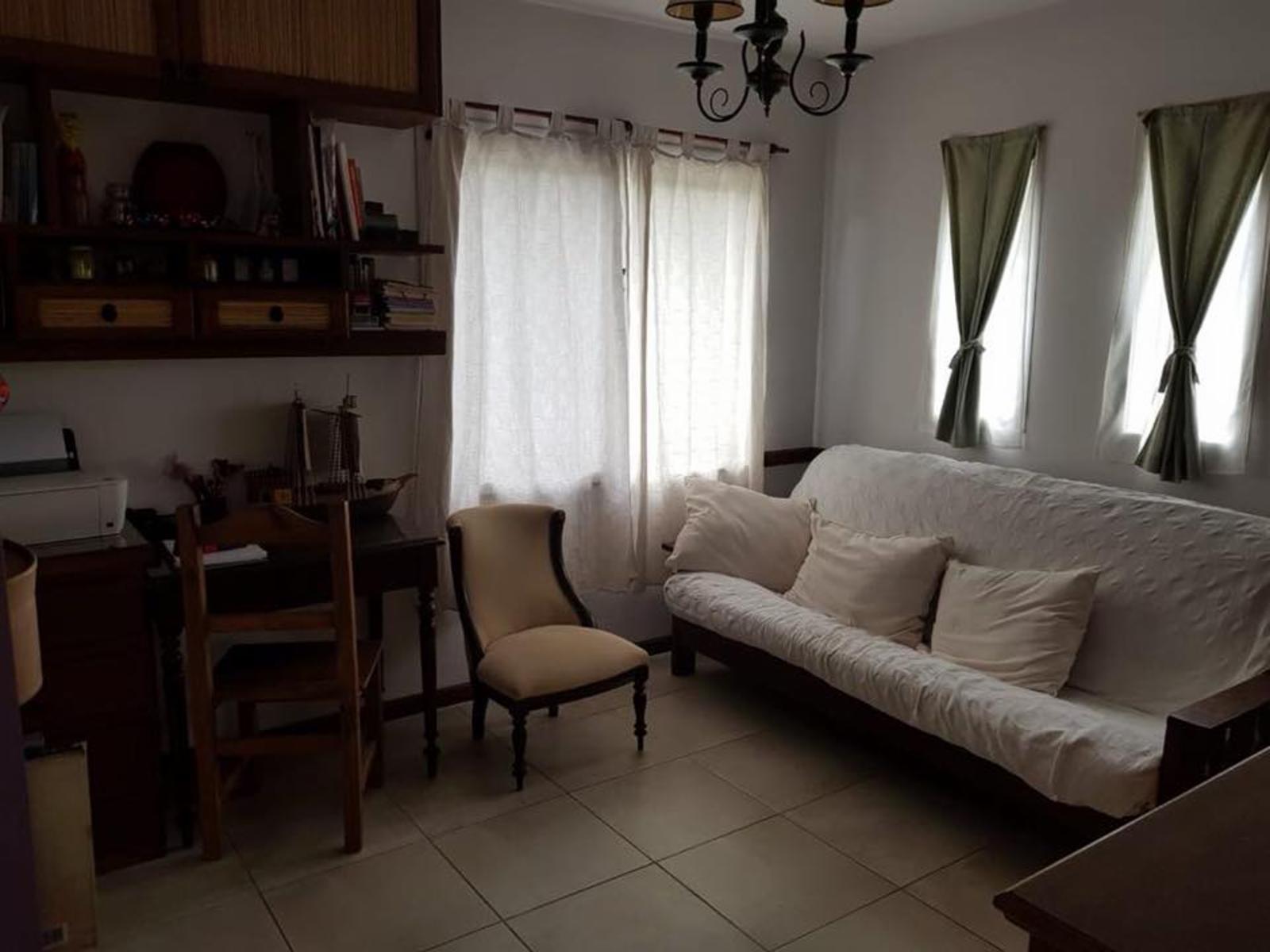 Casa en 2 Plantas en Barrio Privado Fincas de Iraola I — foto 3