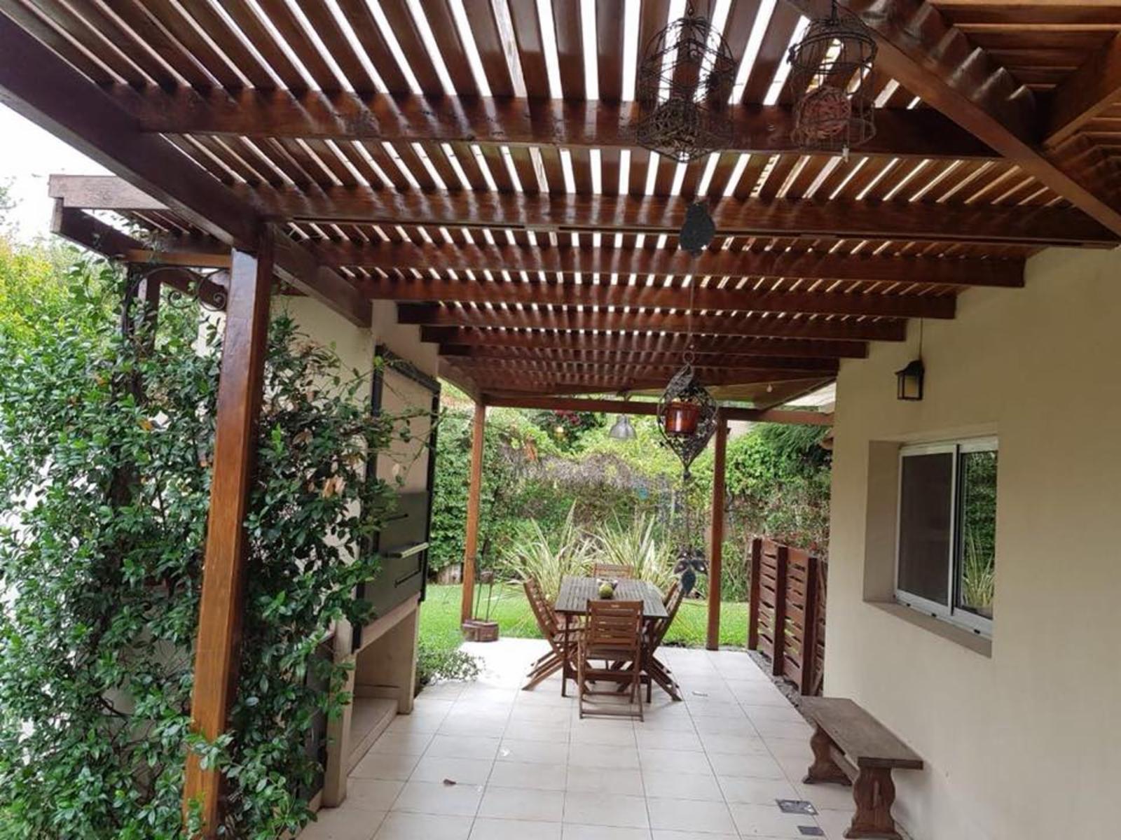 Casa en 2 Plantas en Barrio Privado Fincas de Iraola I — foto 8