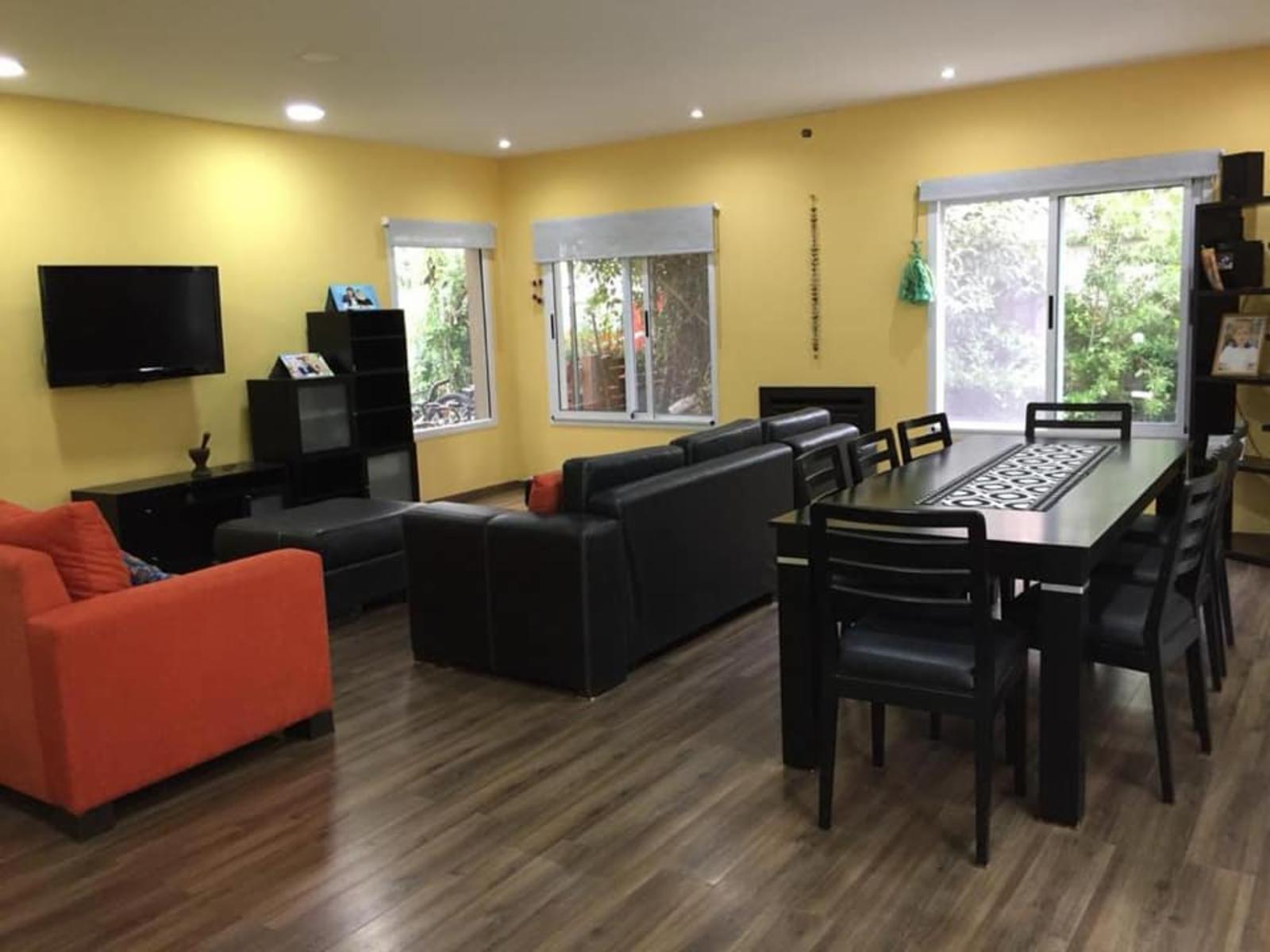 Hermosa Casa en VENTA con Pileta en Fincas de Hudson EXCELENTE UBICACION — foto 4