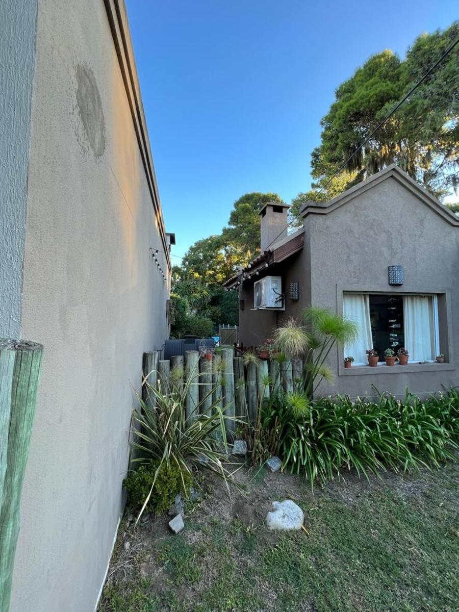 CASA EN VENTA EN EL CARMENCITO CON PILETA — foto 2
