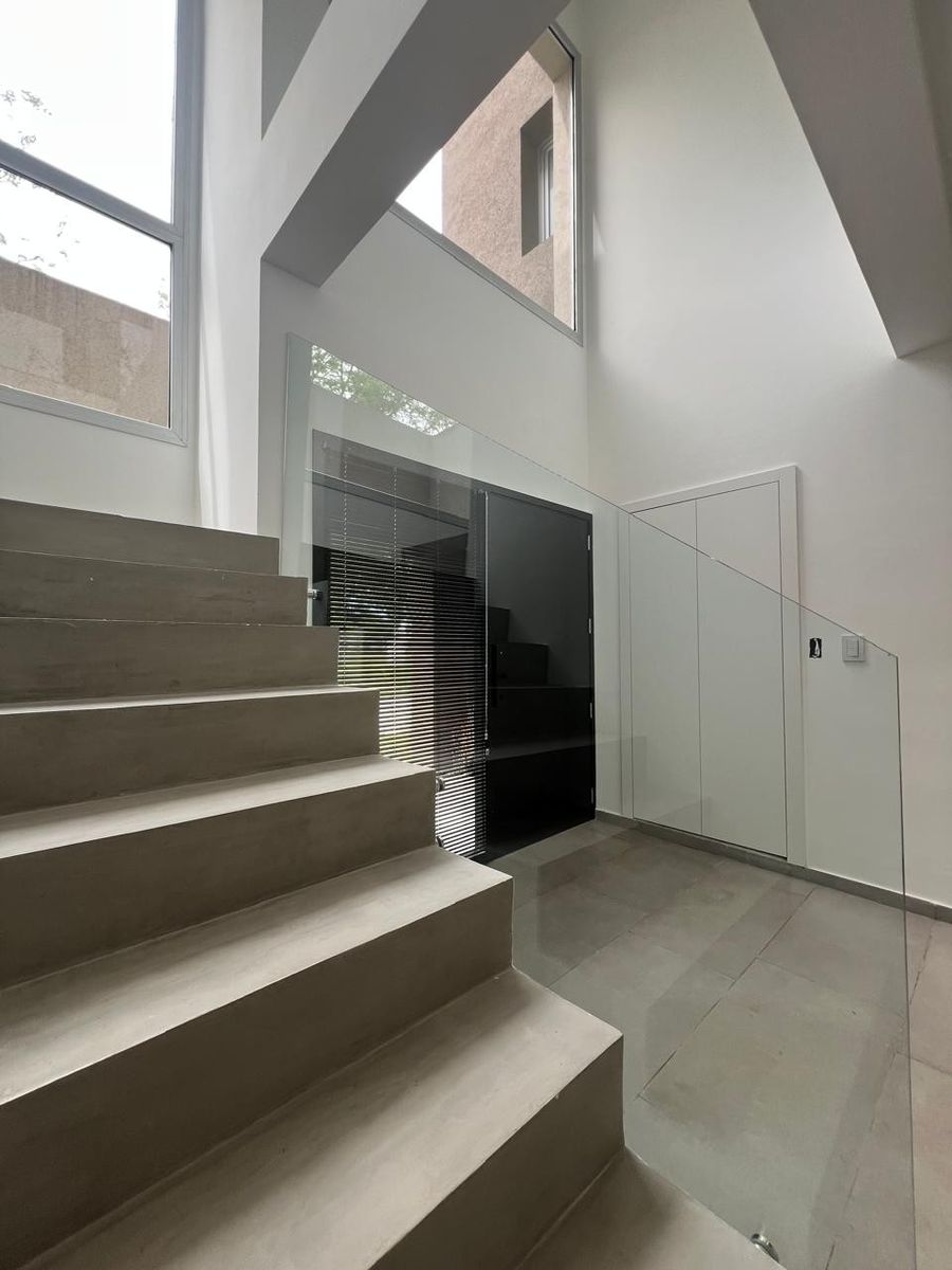 CASA EN VENTA EN FINCAS DE HUDSON — foto 2
