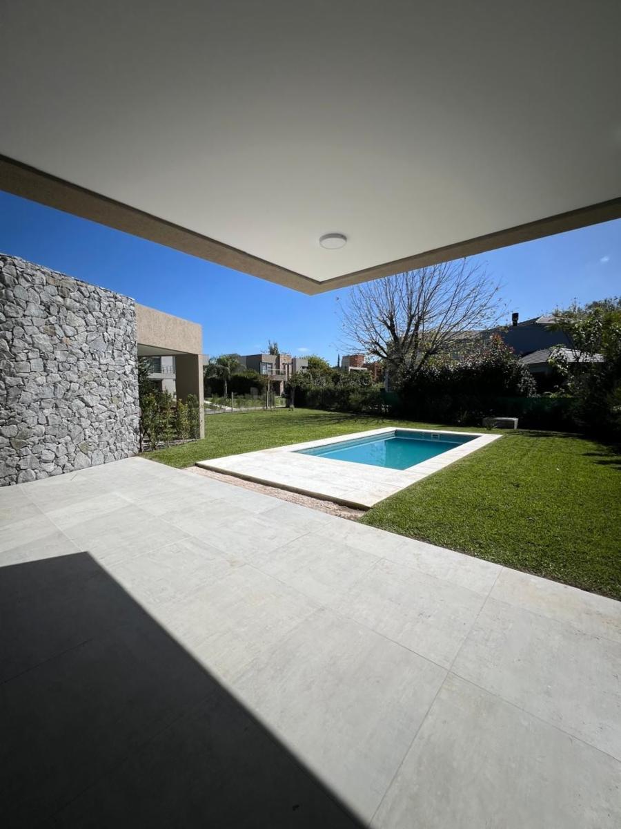 CASA EN VENTA EN FINCAS DE HUDSON — foto 5