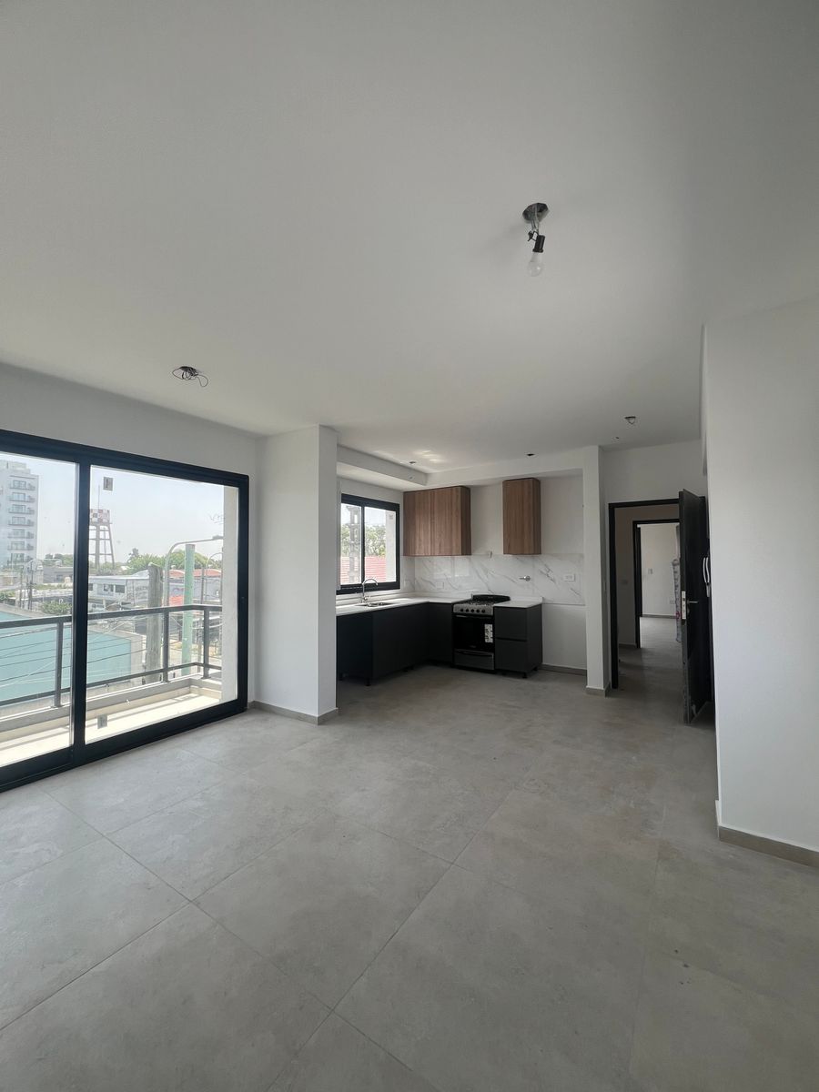 DEPARTAMENTO EN VENTA EN BERAZATEGUI CALLE 147 Y 7 — foto 10