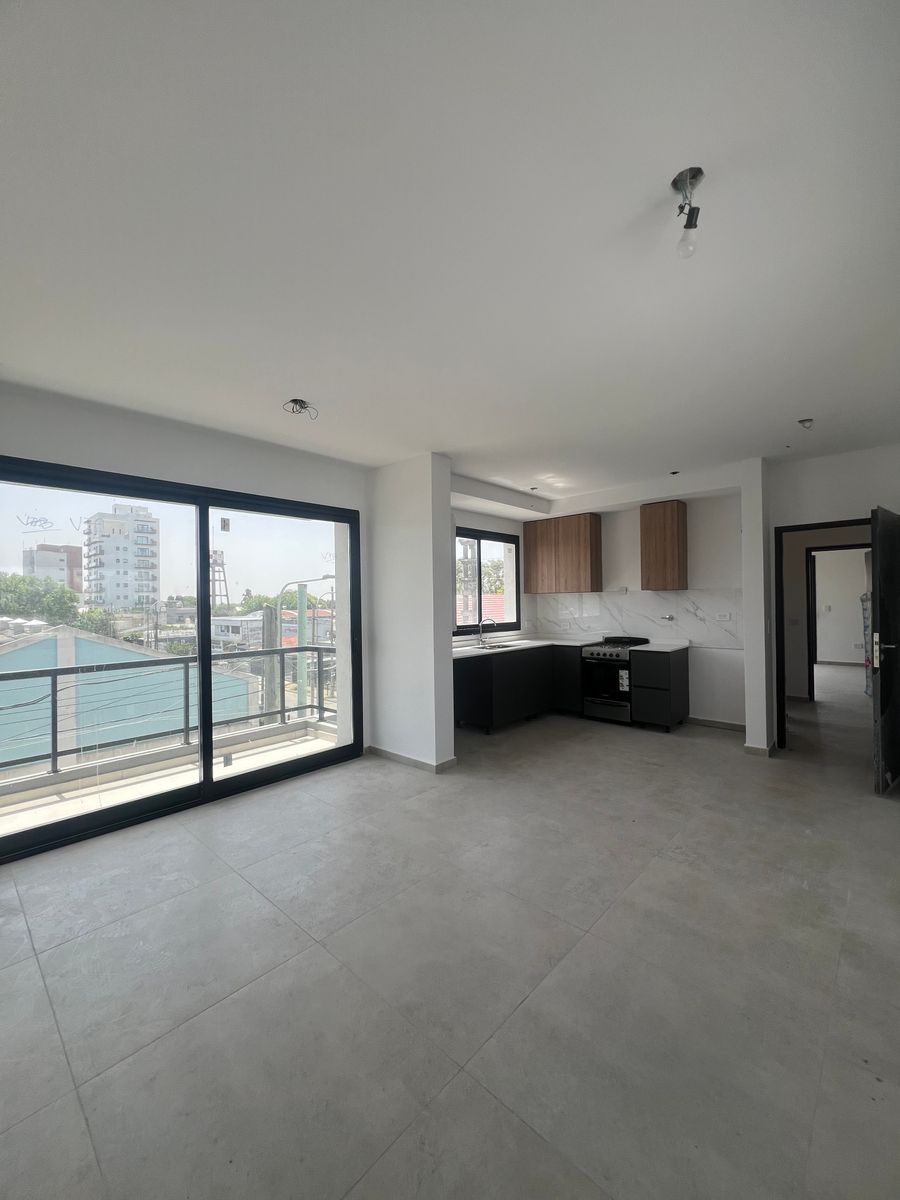 DEPARTAMENTO EN VENTA EN BERAZATEGUI CALLE 147 Y 7 — foto 11