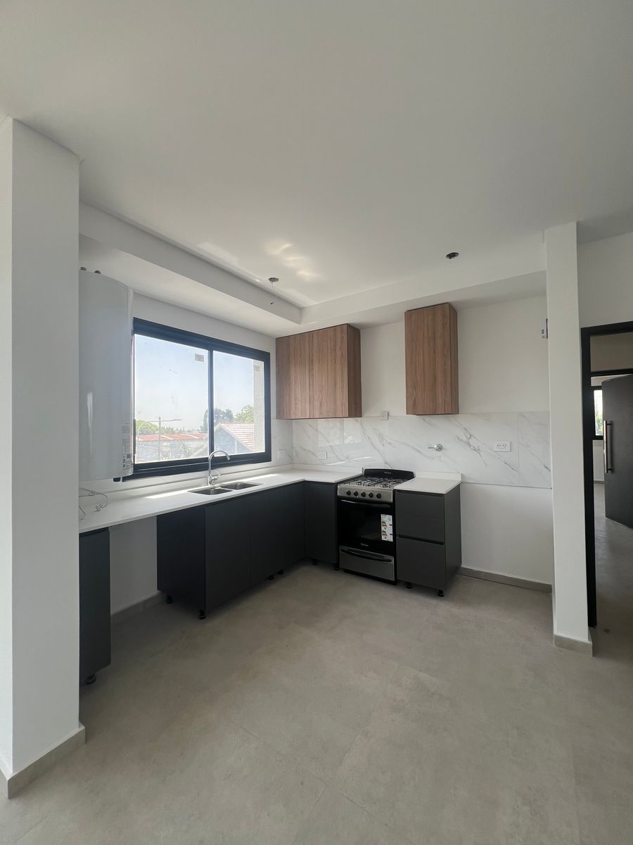 DEPARTAMENTO EN VENTA EN BERAZATEGUI CALLE 147 Y 7 — foto 12
