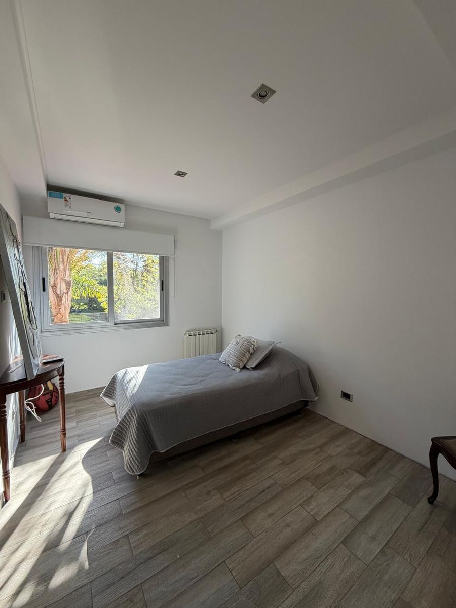 CASA EN ALQUILER Y VENTA - 14