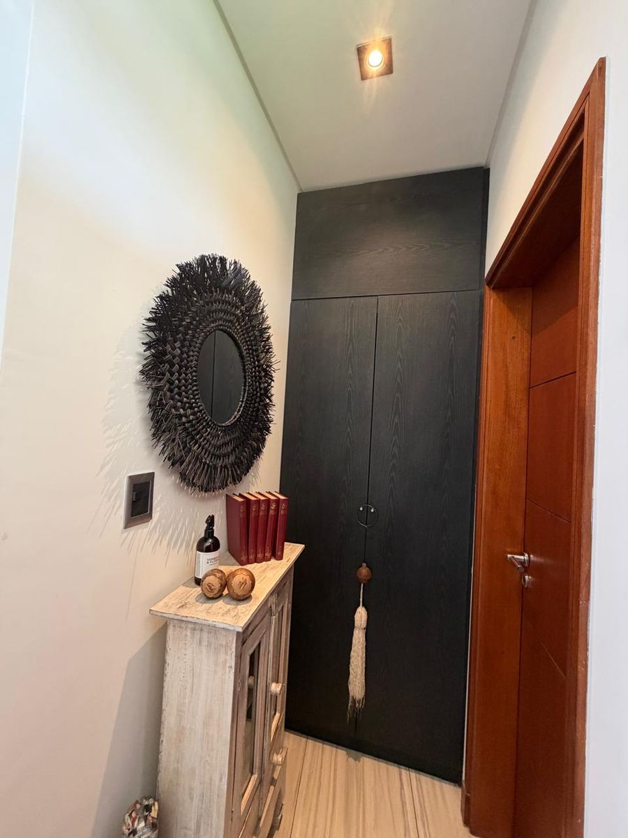 CASA EN ALQUILER Y VENTA - 23